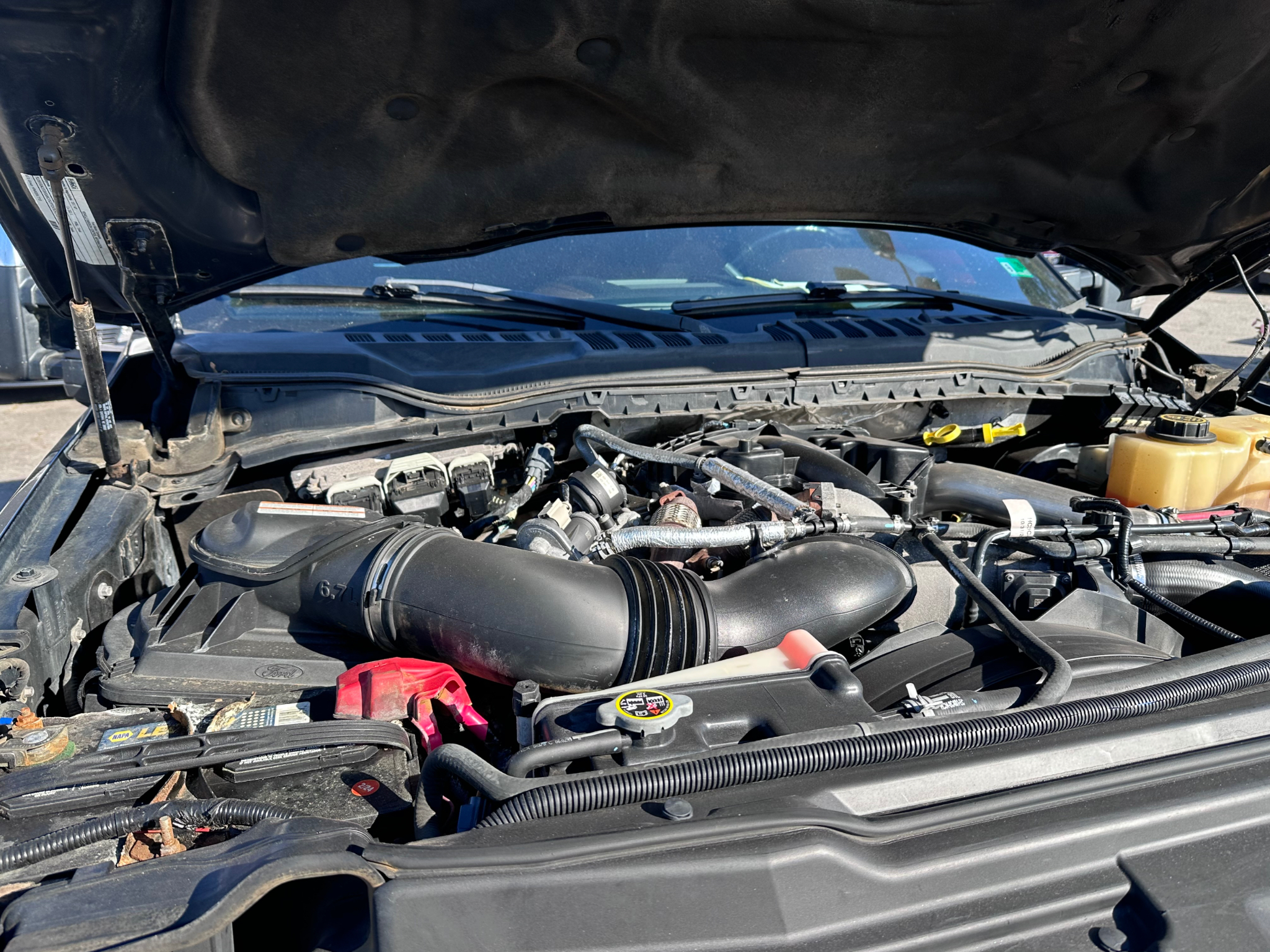 Ford Super Duty F-350 SRW Platinum 4WD Crew Cab 8' Box 2017