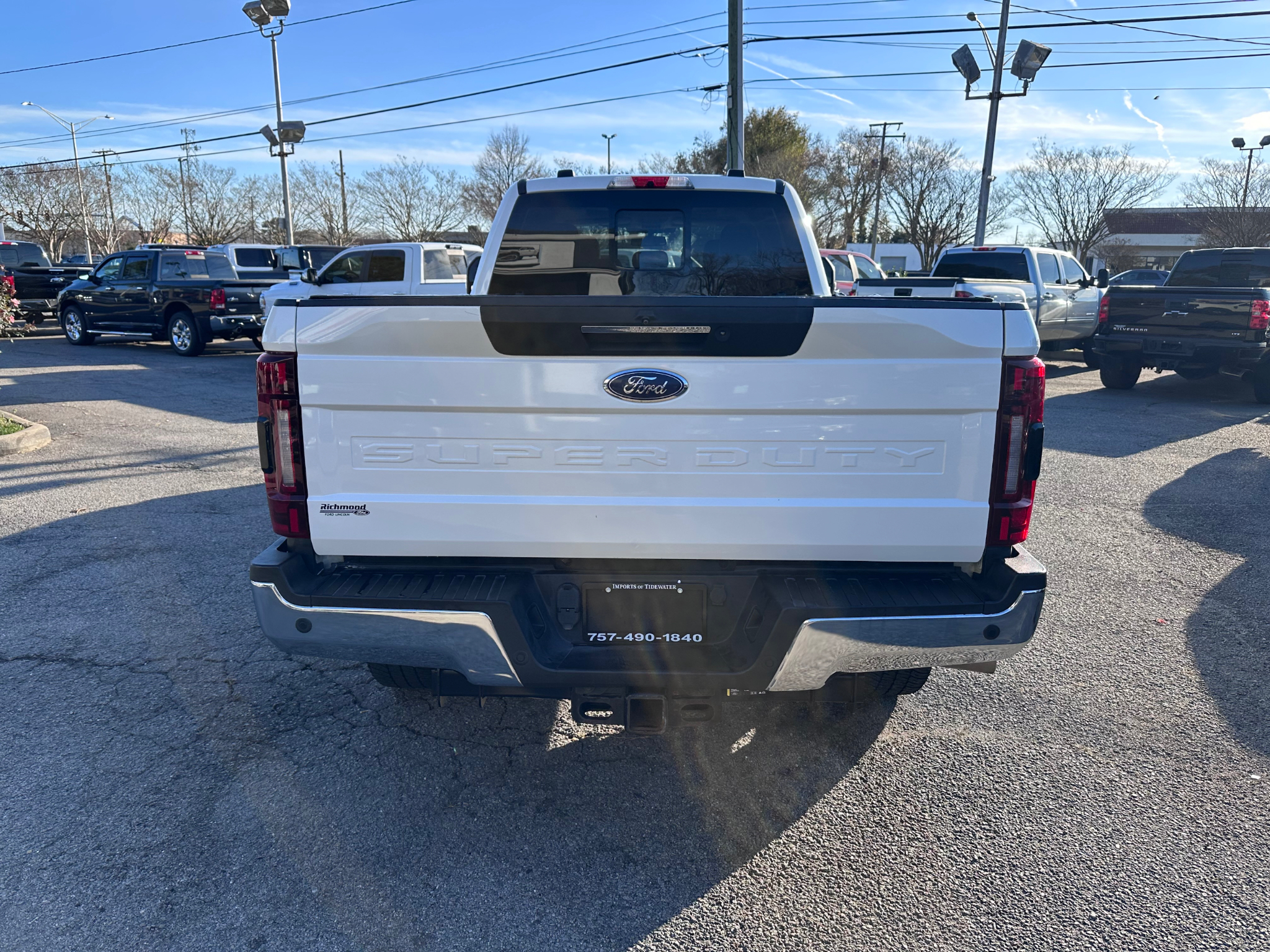 Ford Super Duty F-350 SRW Lariat 4WD Crew Cab 8' Box 2020