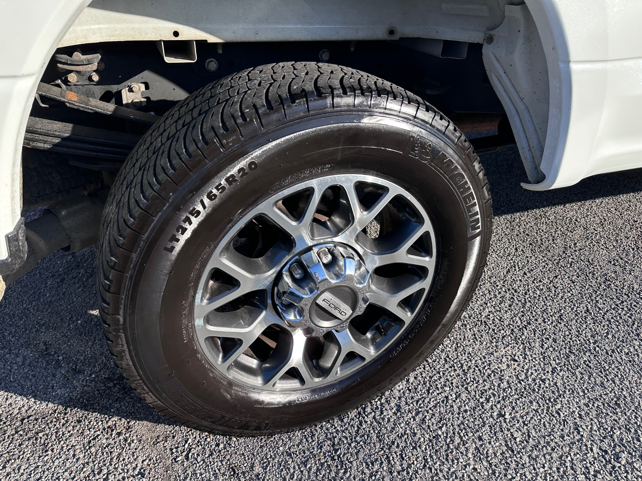 Ford Super Duty F-350 SRW Lariat 4WD Crew Cab 8' Box 2020