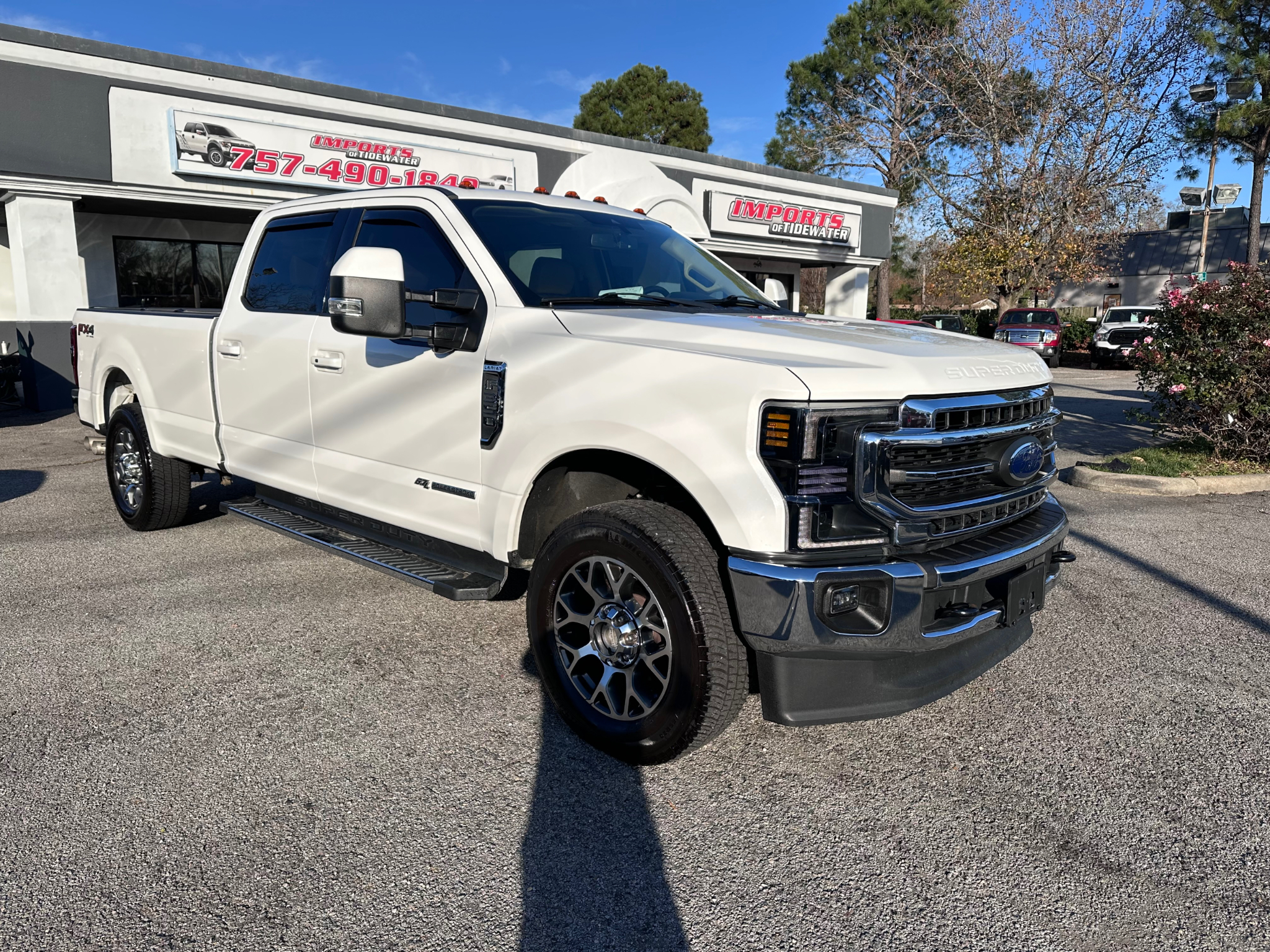 Ford Super Duty F-350 SRW Lariat 4WD Crew Cab 8' Box 2020