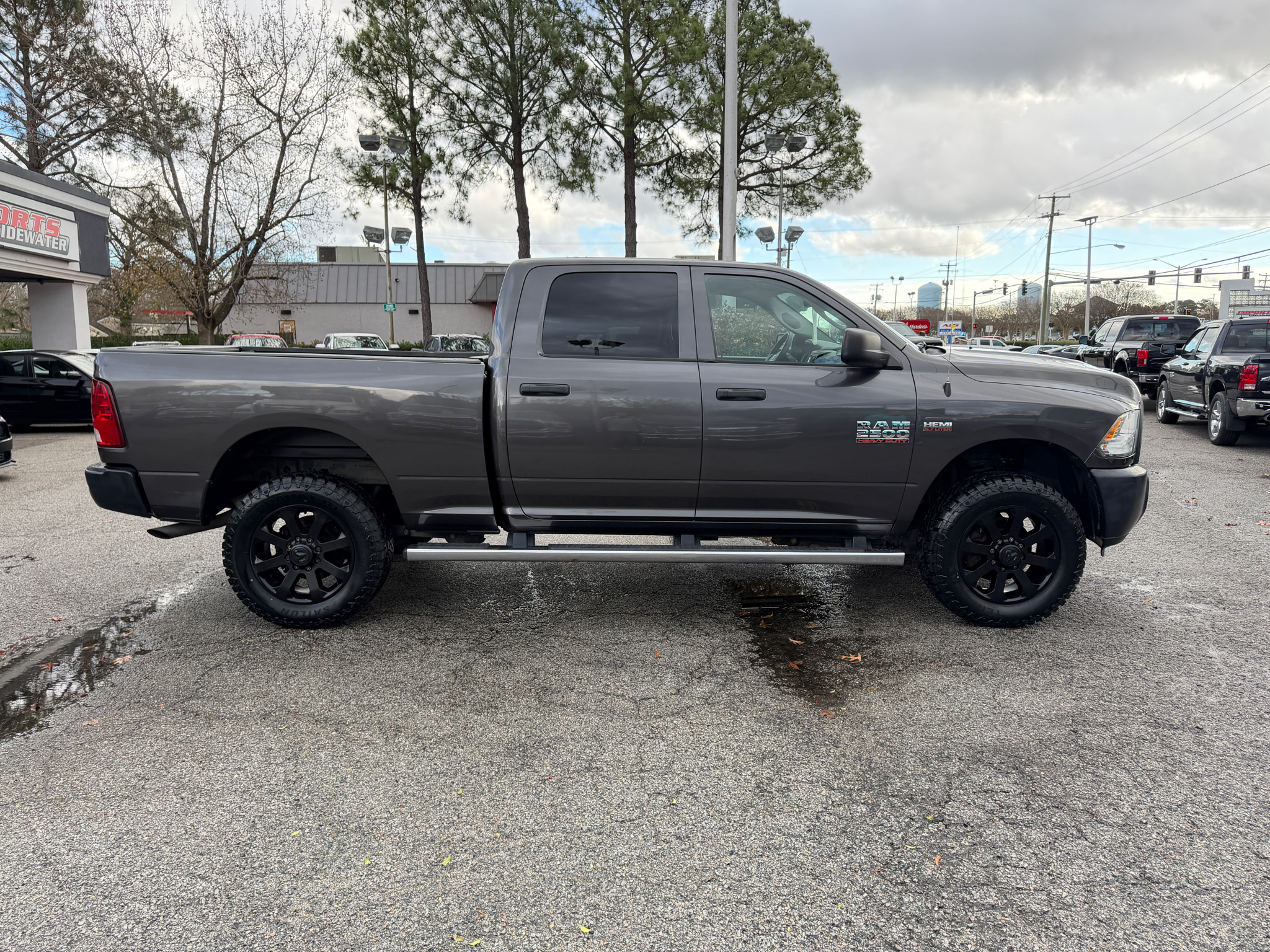 RAM 2500 4WD Crew Cab 149" Tradesman 2016