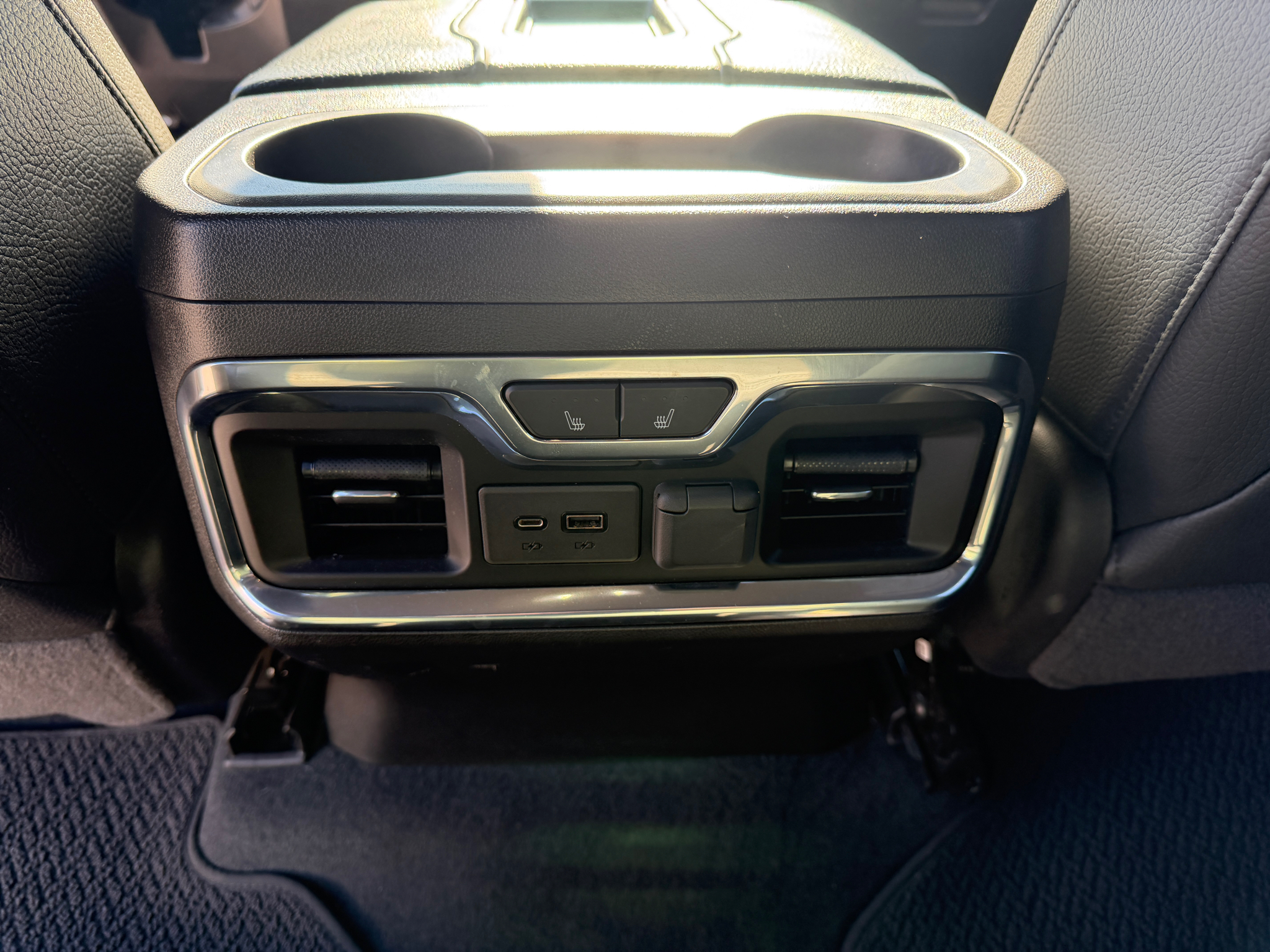 GMC Sierra 2500HD 4WD Crew Cab 159" Denali 2020