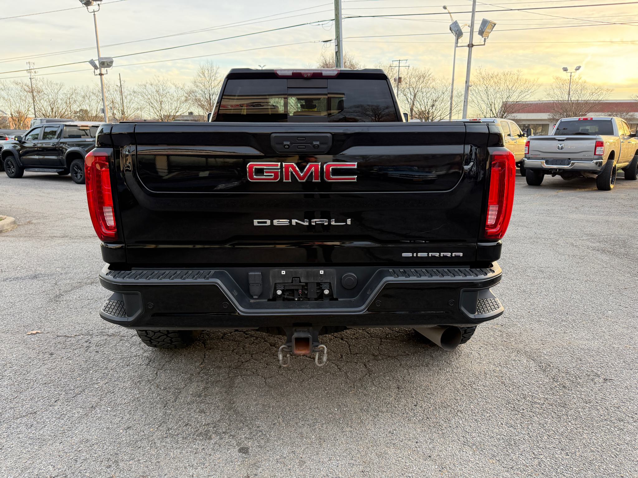 GMC Sierra 2500HD 4WD Crew Cab 159" Denali 2020