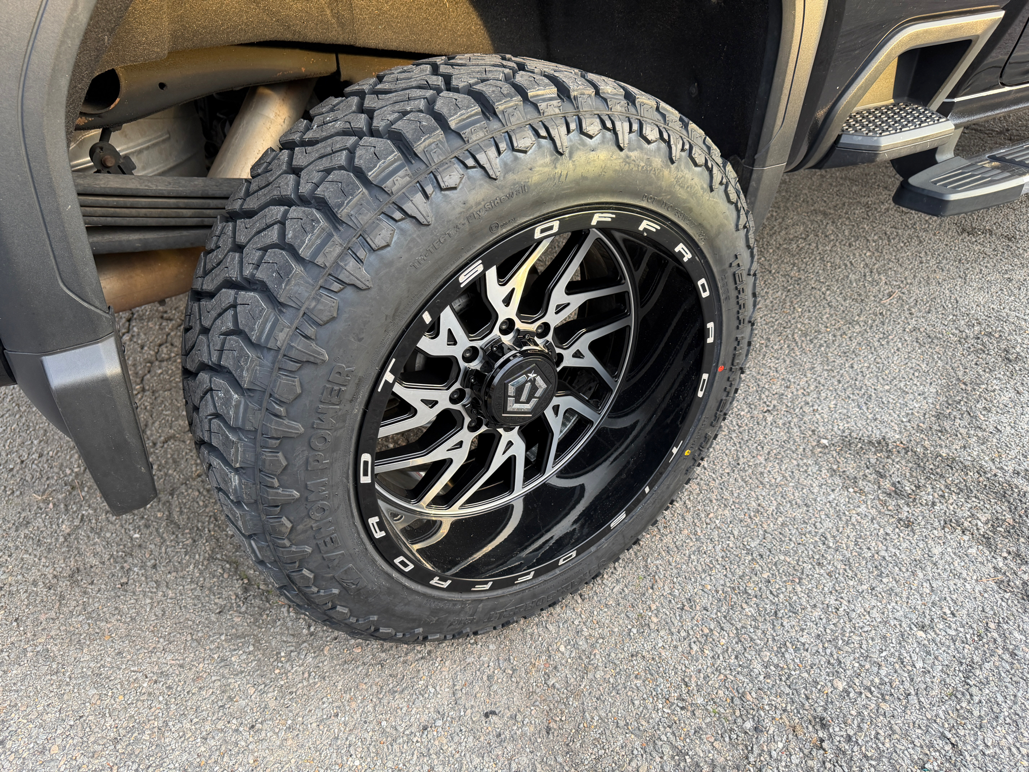 GMC Sierra 2500HD 4WD Crew Cab 159" Denali 2020