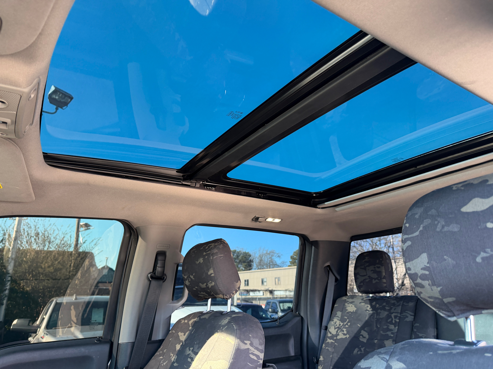 Ford Super Duty F-250 SRW Lariat 4WD Crew Cab 6.75' Box 2019