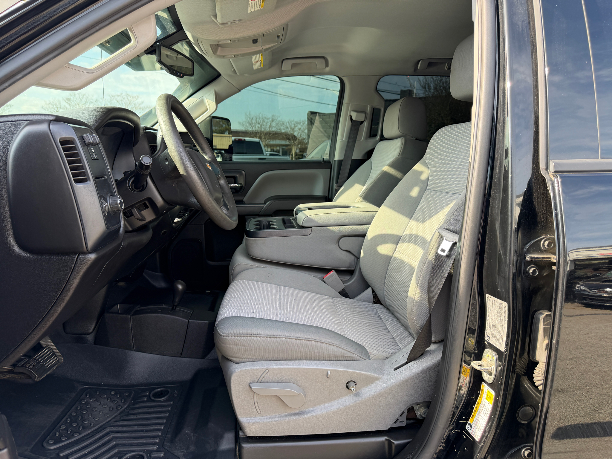 Chevrolet Silverado 3500HD 4WD Crew Cab 167.7" Work Truck 2017