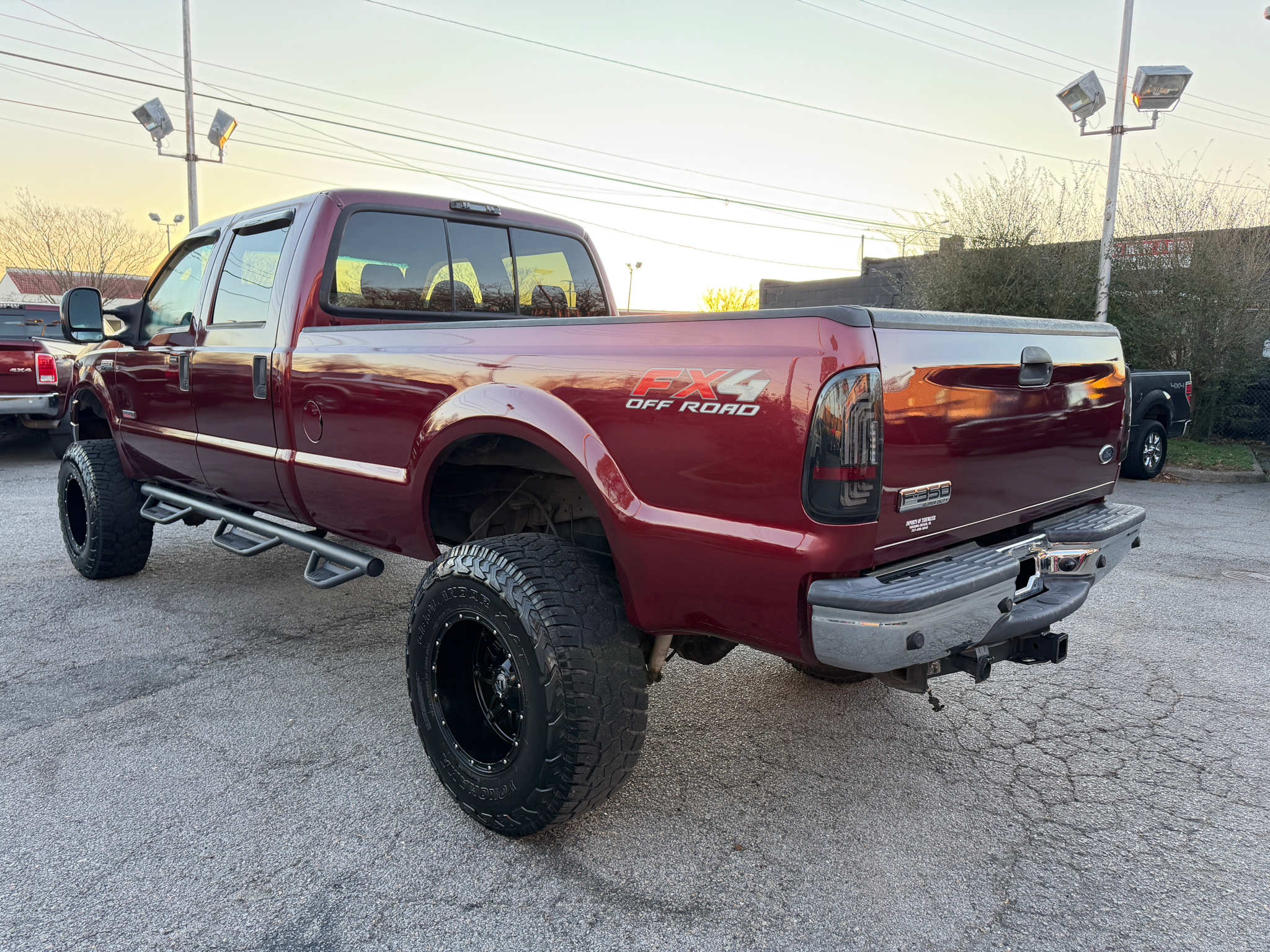 Ford Super Duty F-350 SRW Crew Cab 172" Lariat 4WD 2005