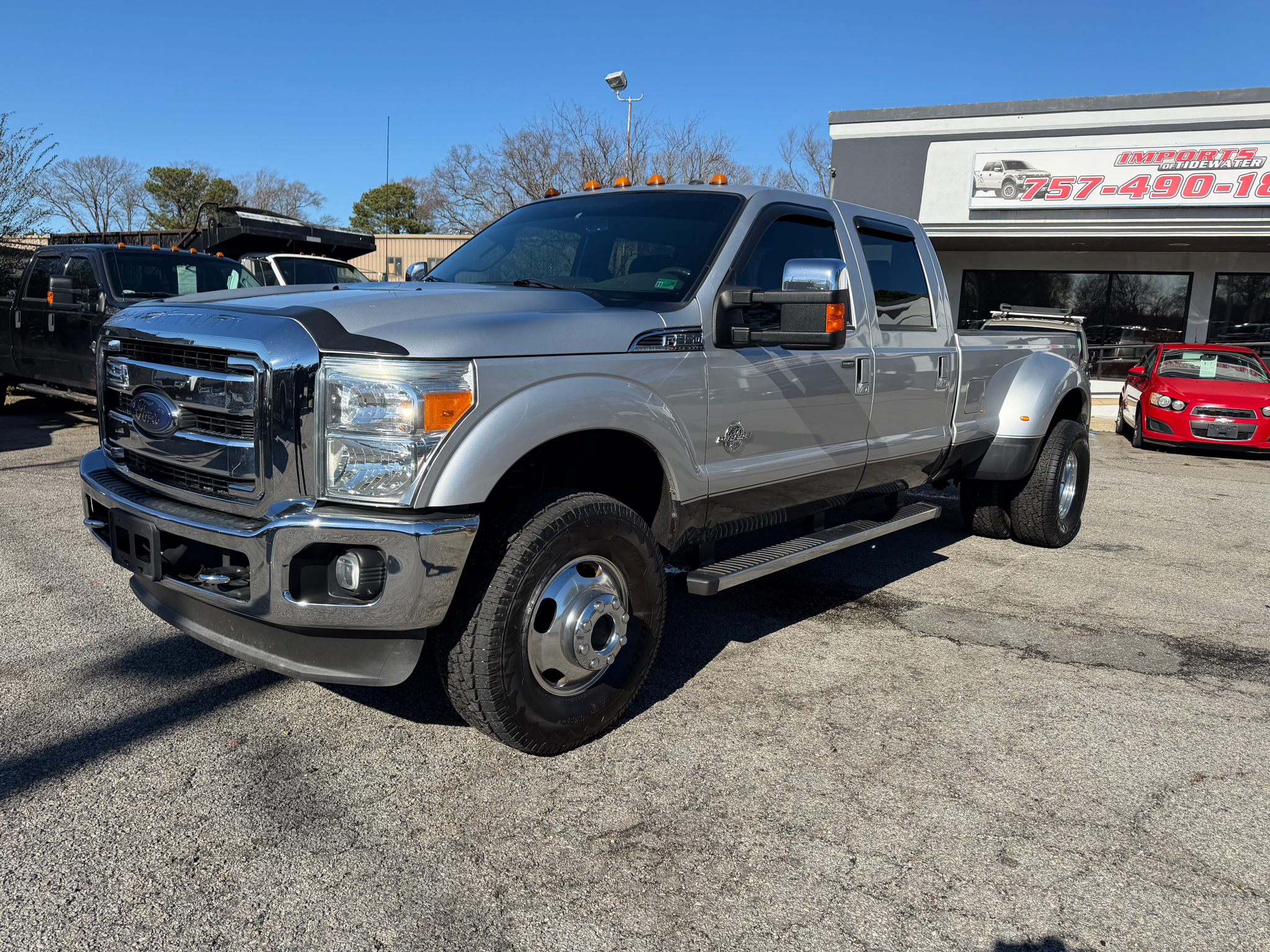 2016 Ford Super Duty F-350 DRW 4WD Crew Cab 172" Lariat