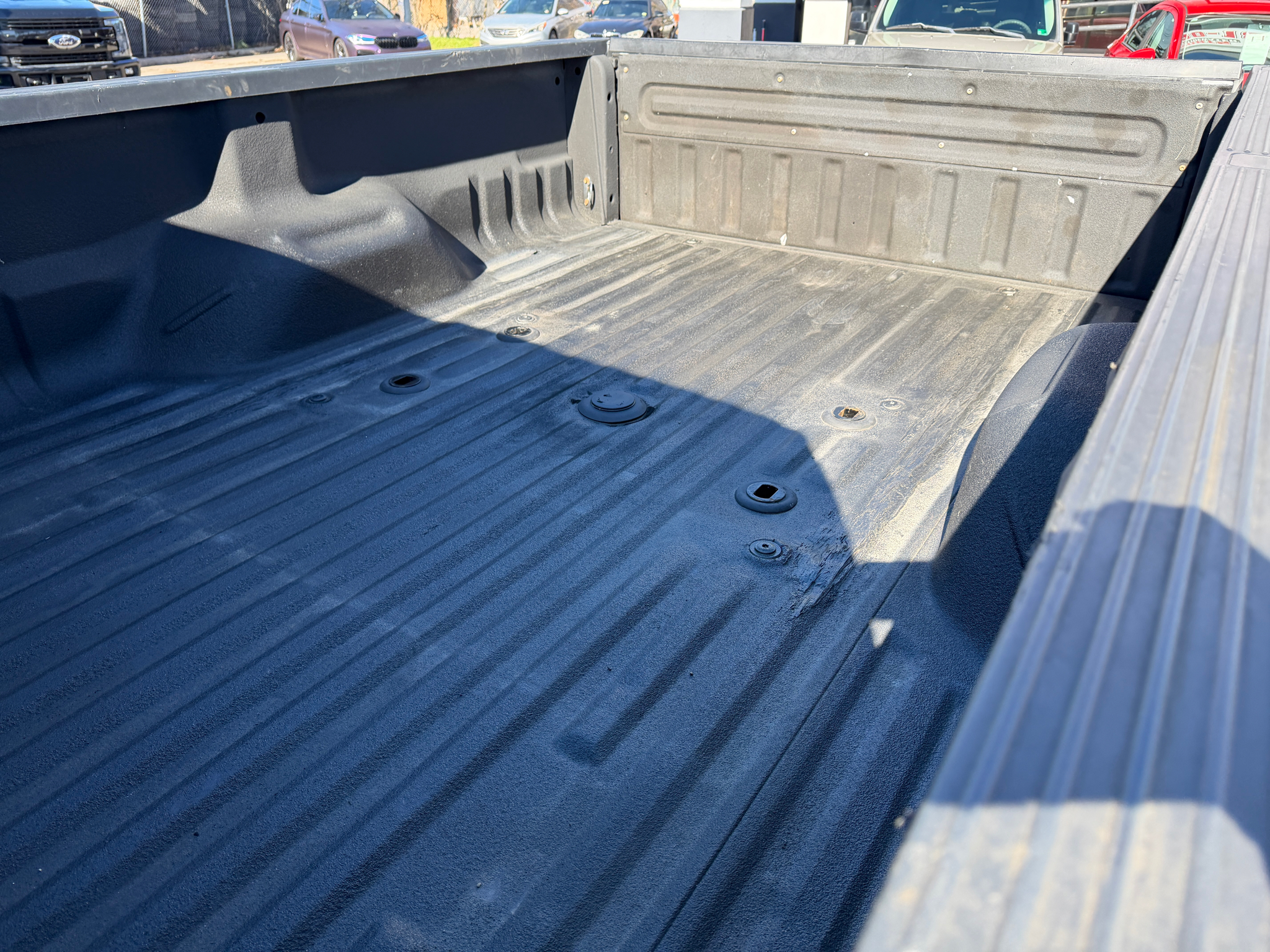 Ford Super Duty F-350 DRW 4WD Crew Cab 172" Lariat 2016