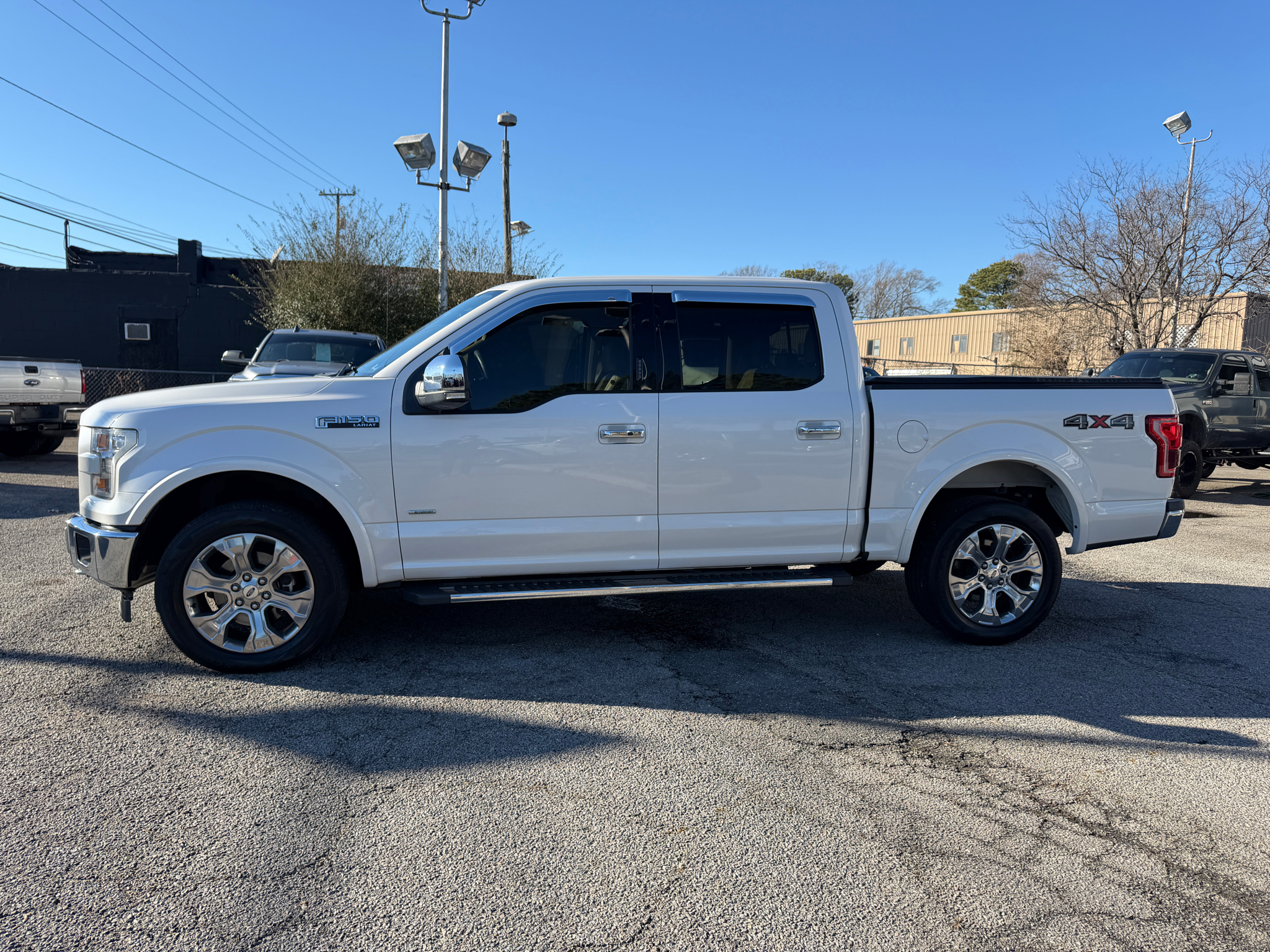 Ford F-150 Lariat 4WD SuperCrew 5.5' Box 2017