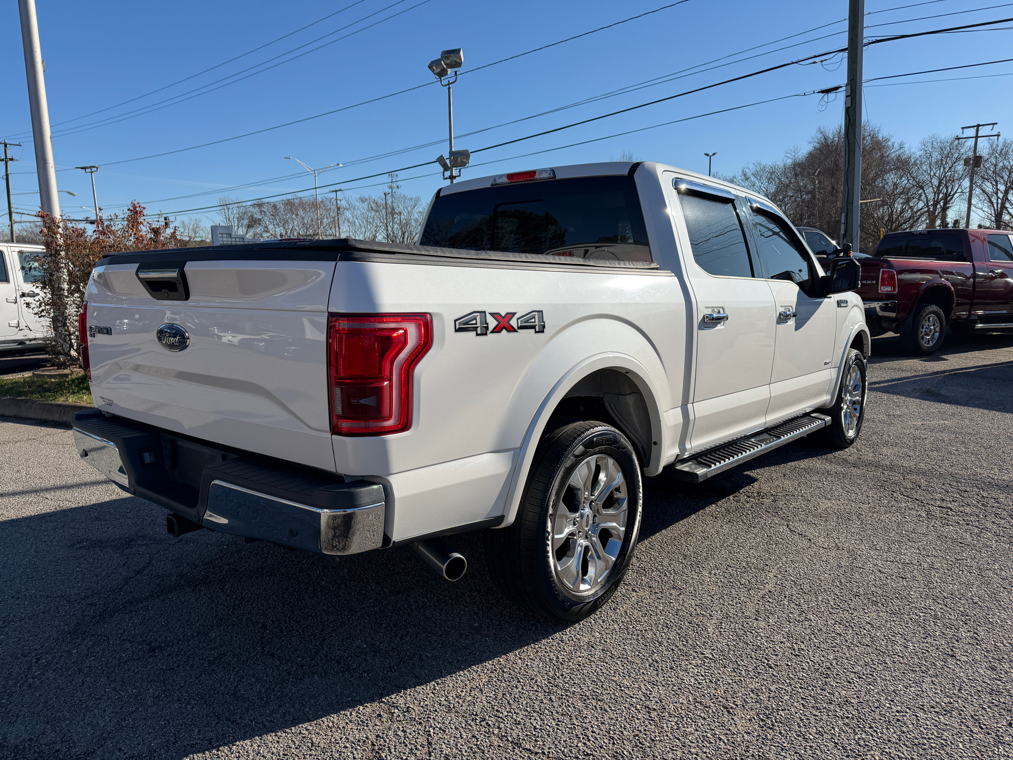 Ford F-150 Lariat 4WD SuperCrew 5.5' Box 2017