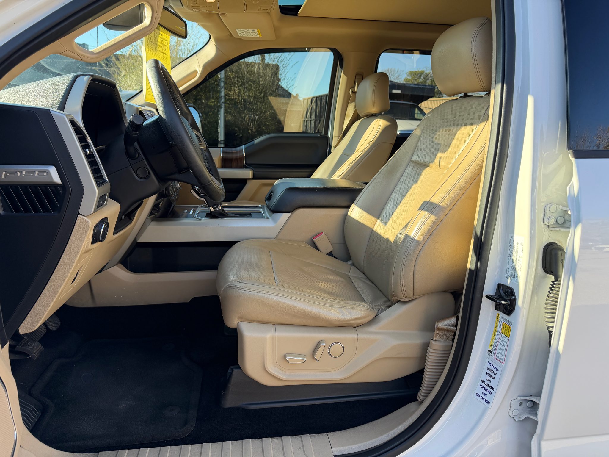 Ford F-150 Lariat 4WD SuperCrew 5.5' Box 2017