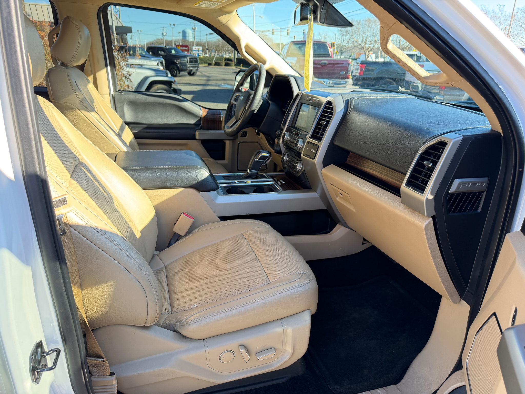 Ford F-150 Lariat 4WD SuperCrew 5.5' Box 2017