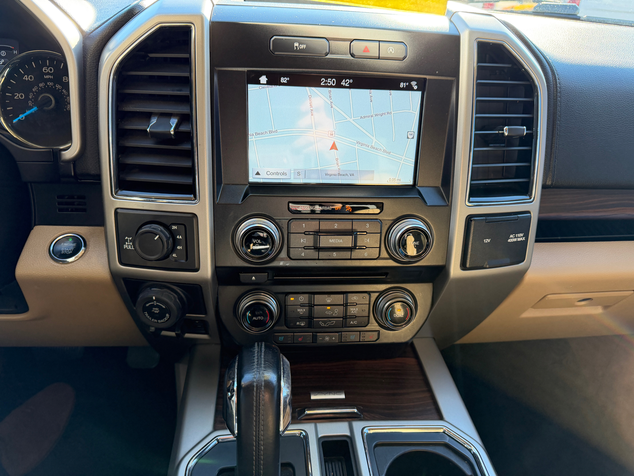 Ford F-150 Lariat 4WD SuperCrew 5.5' Box 2017