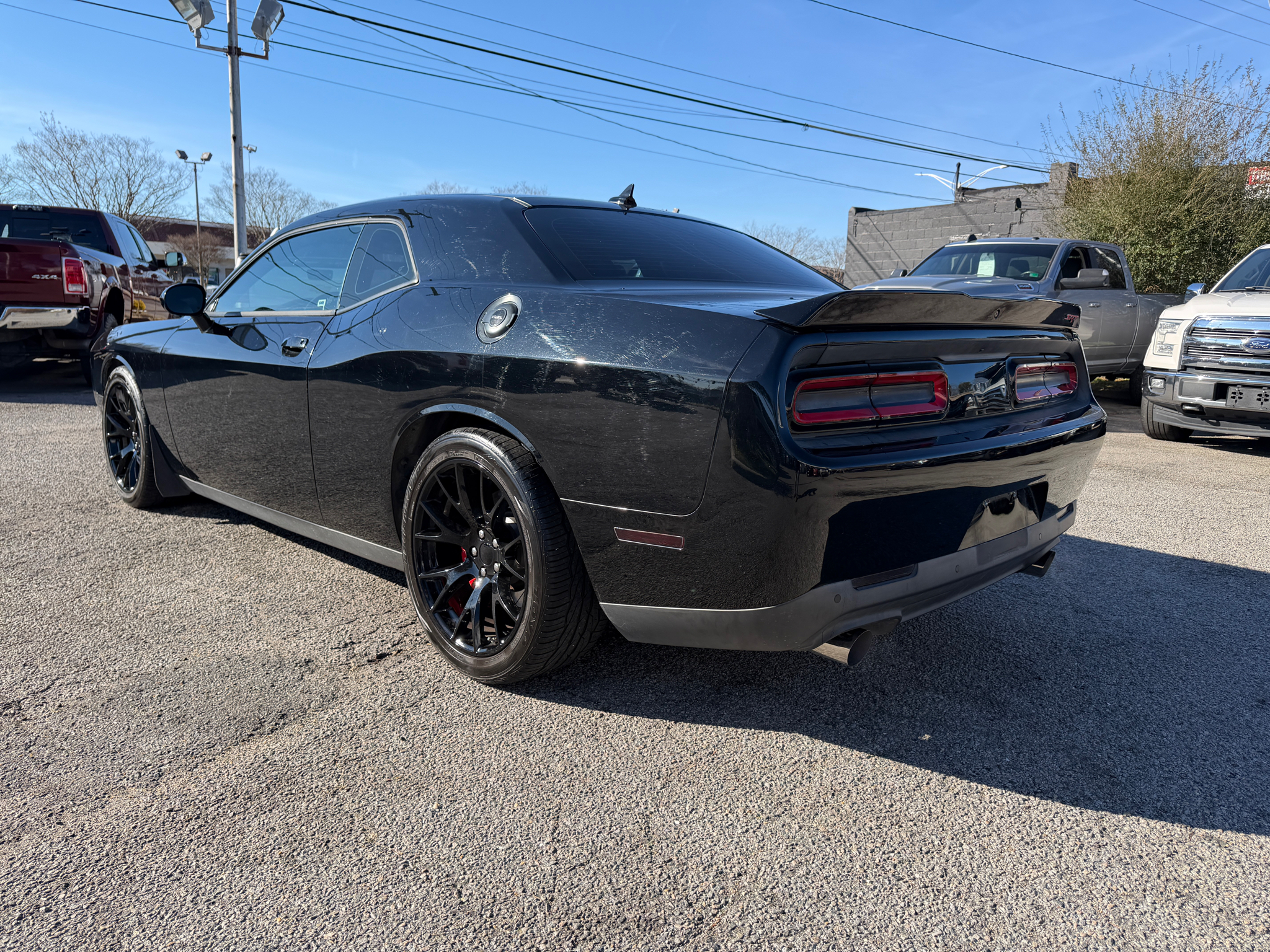 Dodge Challenger 2dr Cpe SRT 392 2016