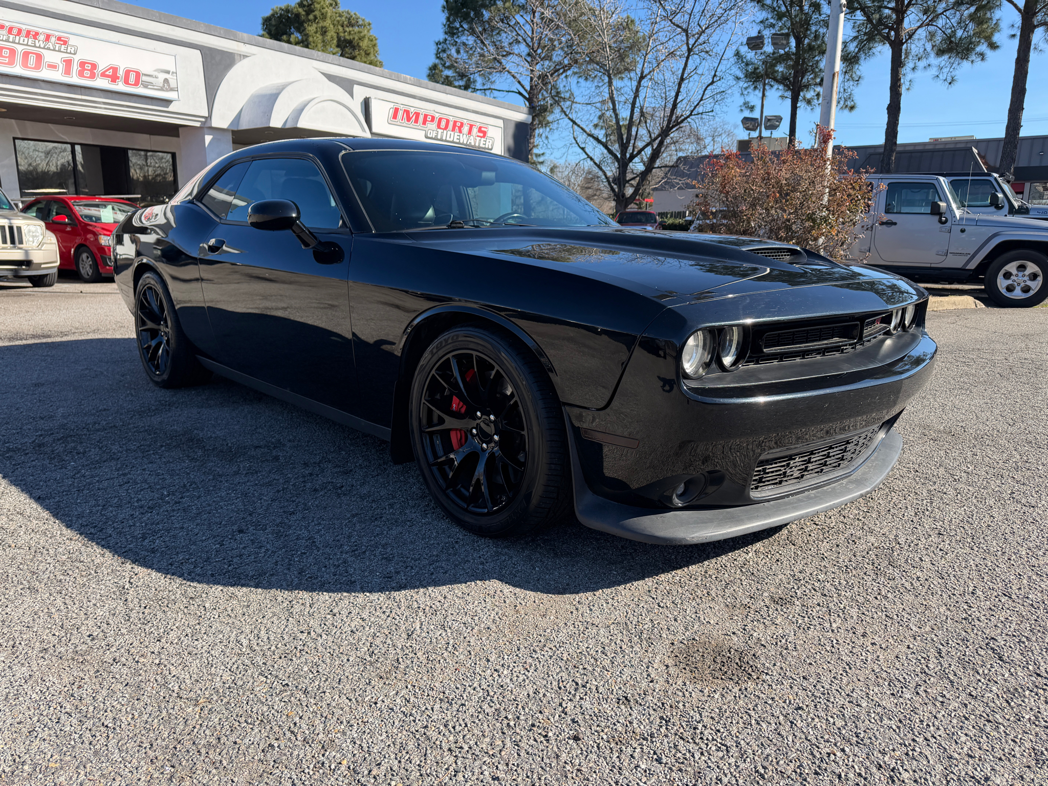 Dodge Challenger 2dr Cpe SRT 392 2016