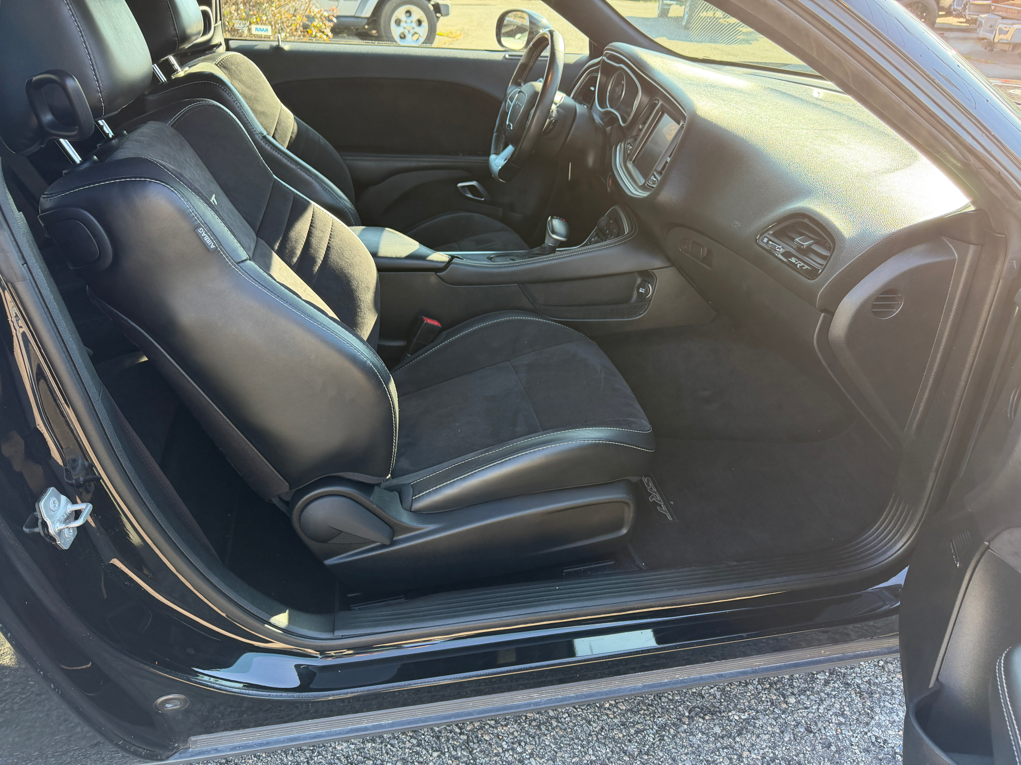 Dodge Challenger 2dr Cpe SRT 392 2016