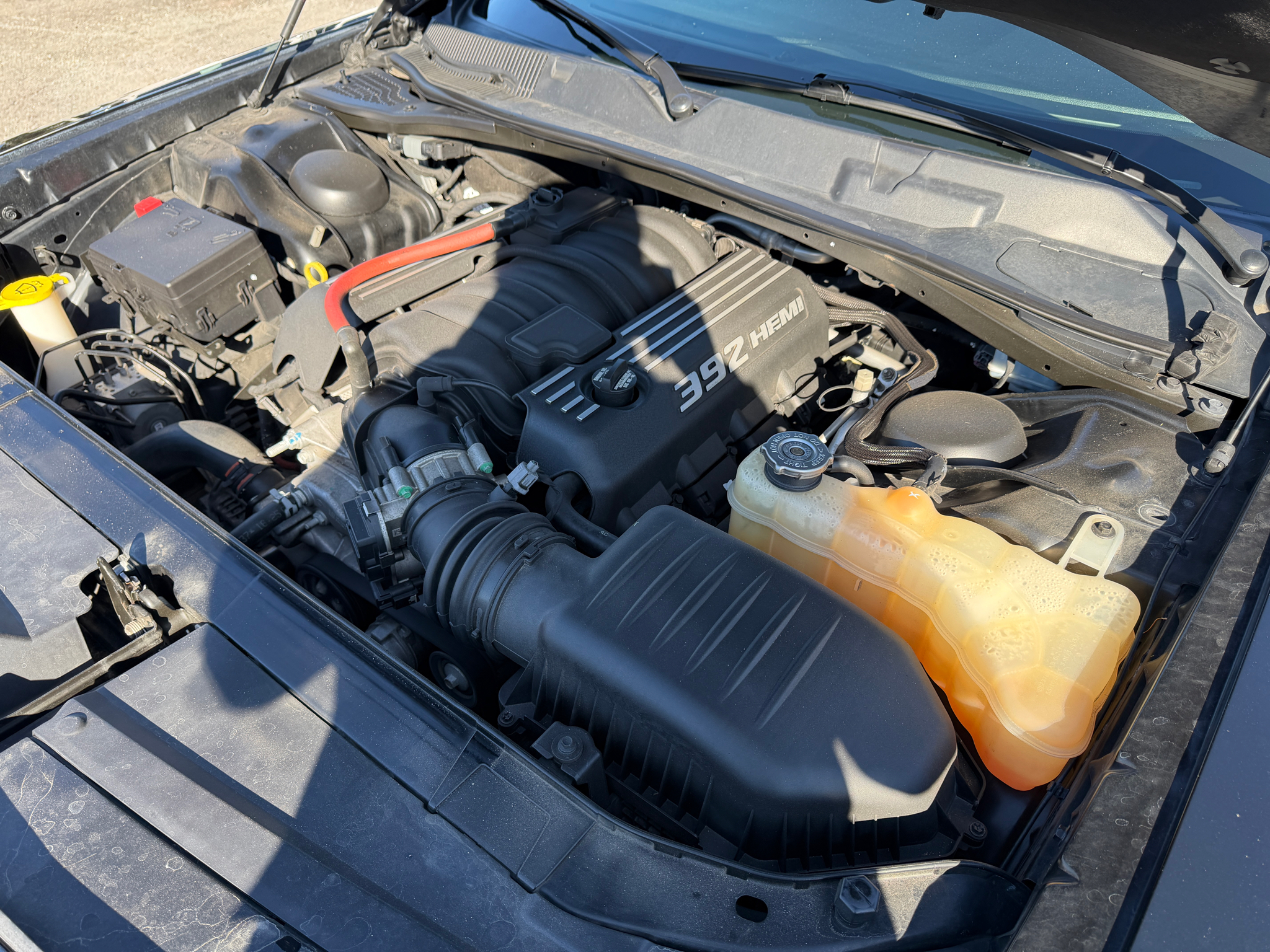 Dodge Challenger 2dr Cpe SRT 392 2016