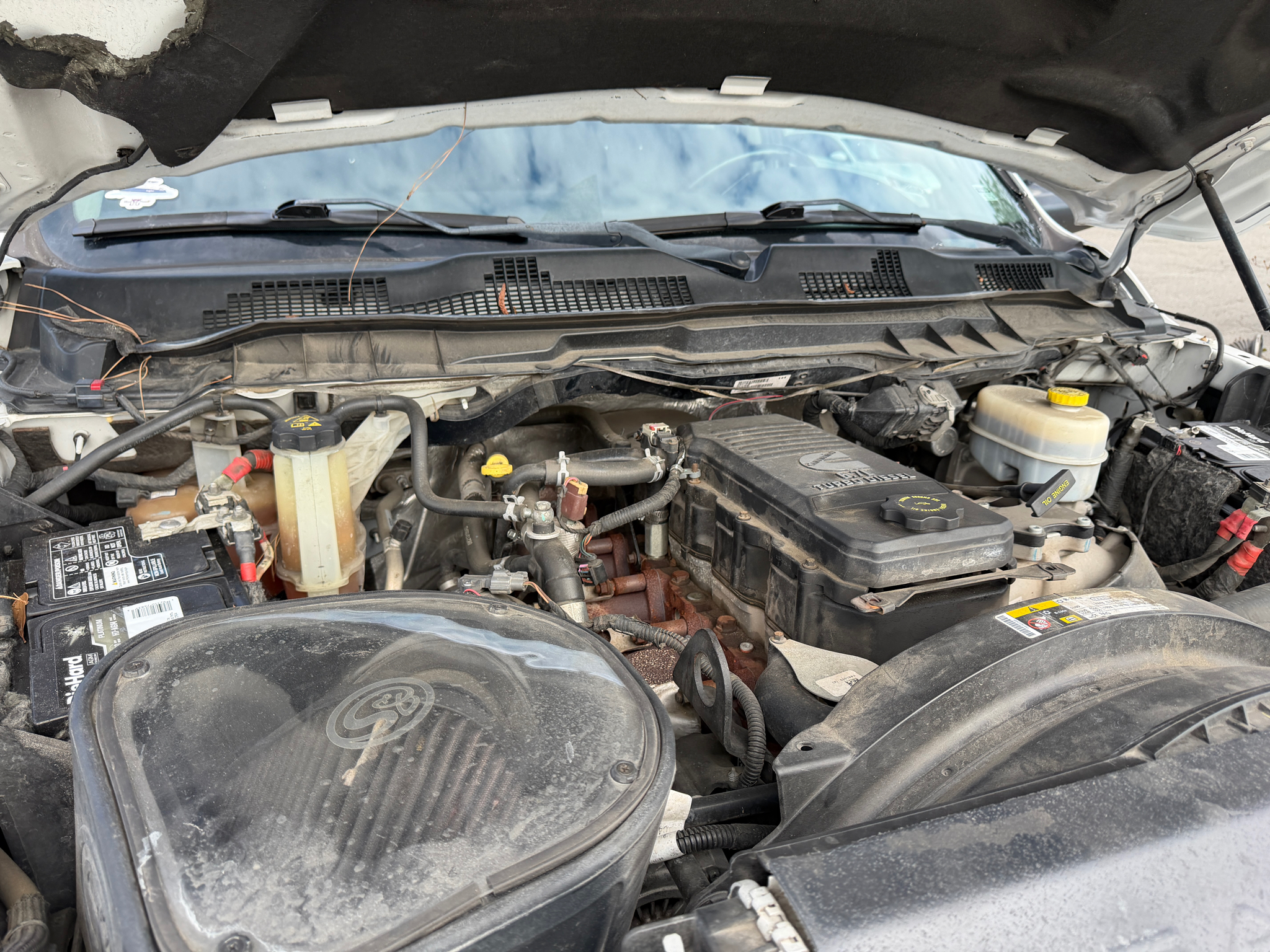 RAM 2500 Laramie 4x4 Mega Cab 6'4" Box 2017