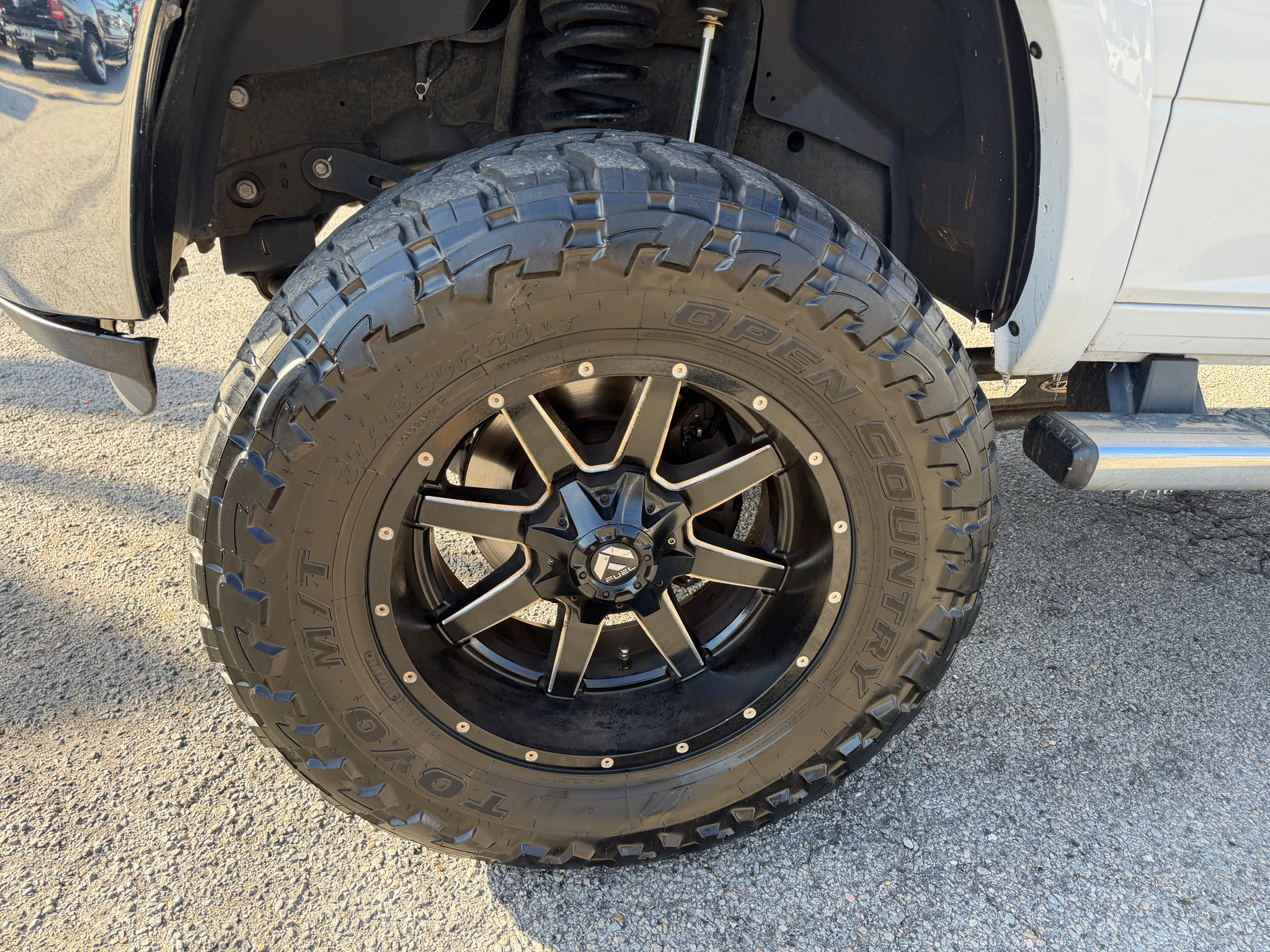 RAM 2500 Laramie 4x4 Mega Cab 6'4" Box 2017