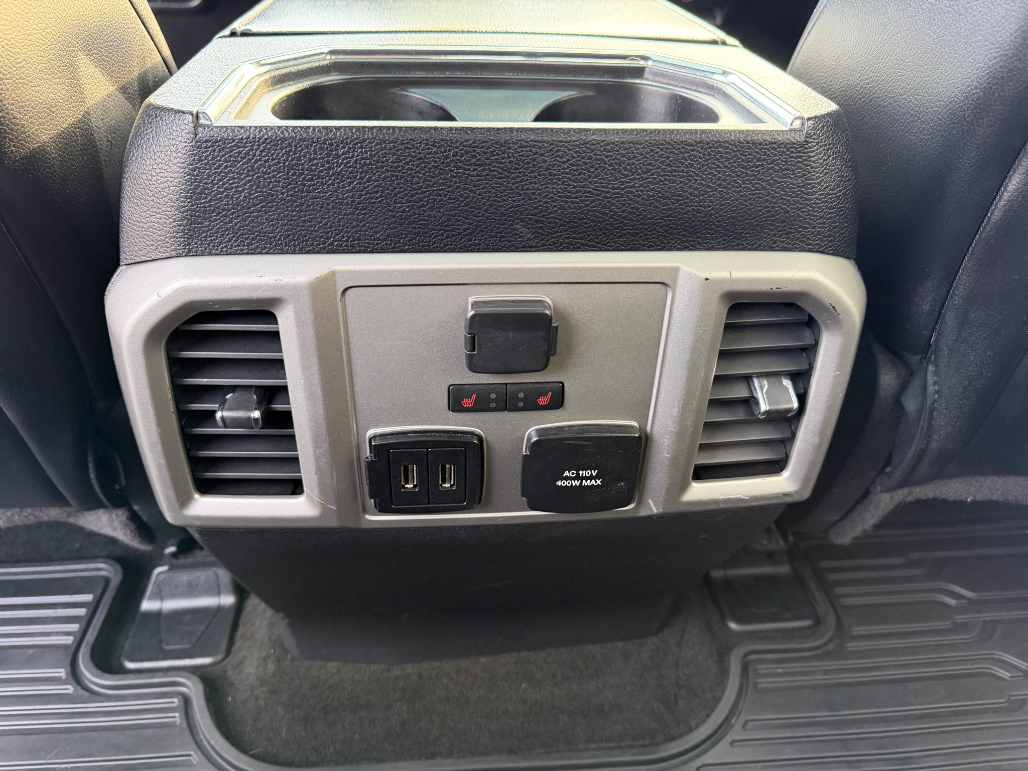 Ford Super Duty F-250 SRW Lariat 4WD Crew Cab 6.75' Box 2018