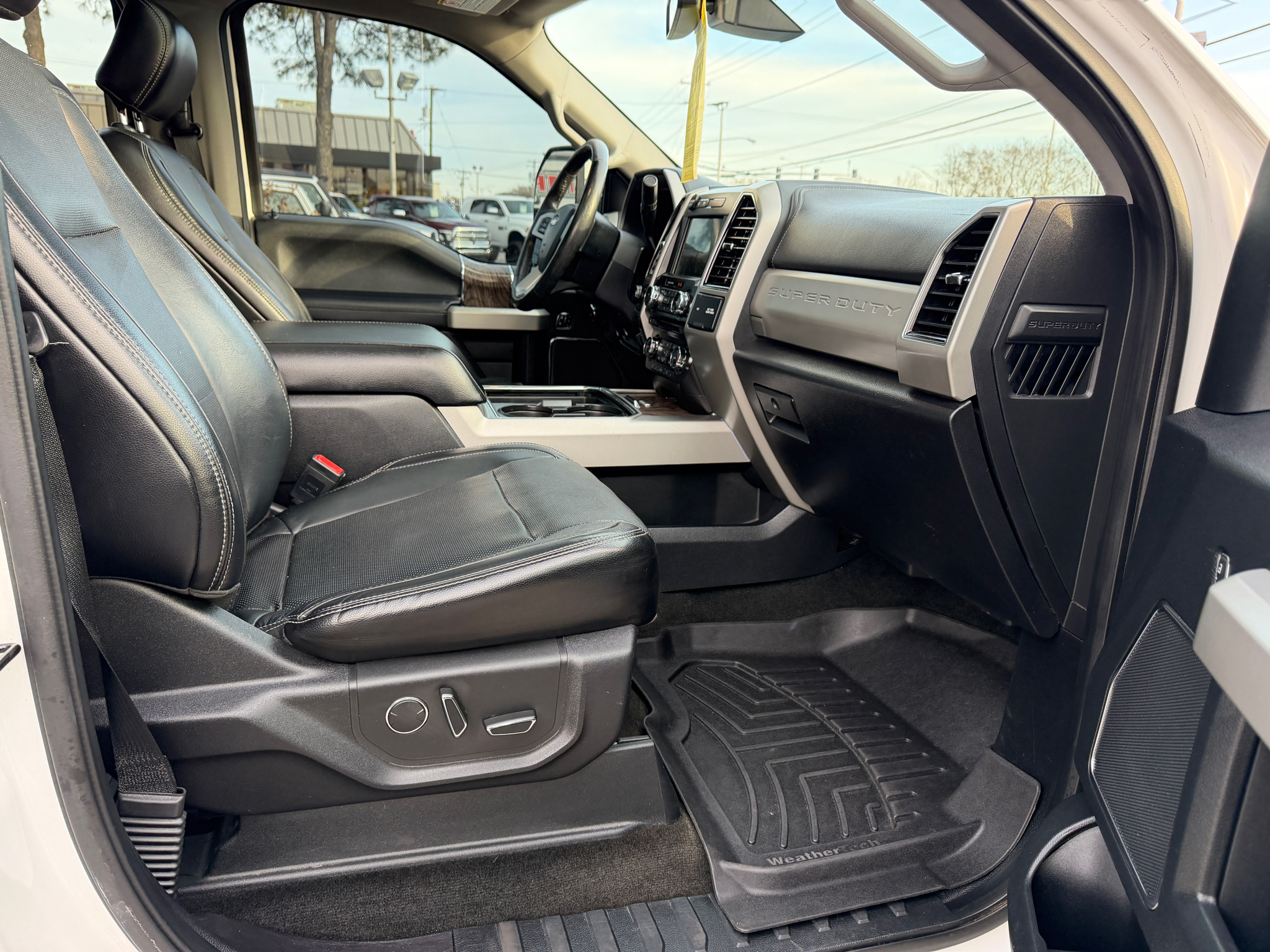 Ford Super Duty F-250 SRW Lariat 4WD Crew Cab 6.75' Box 2018