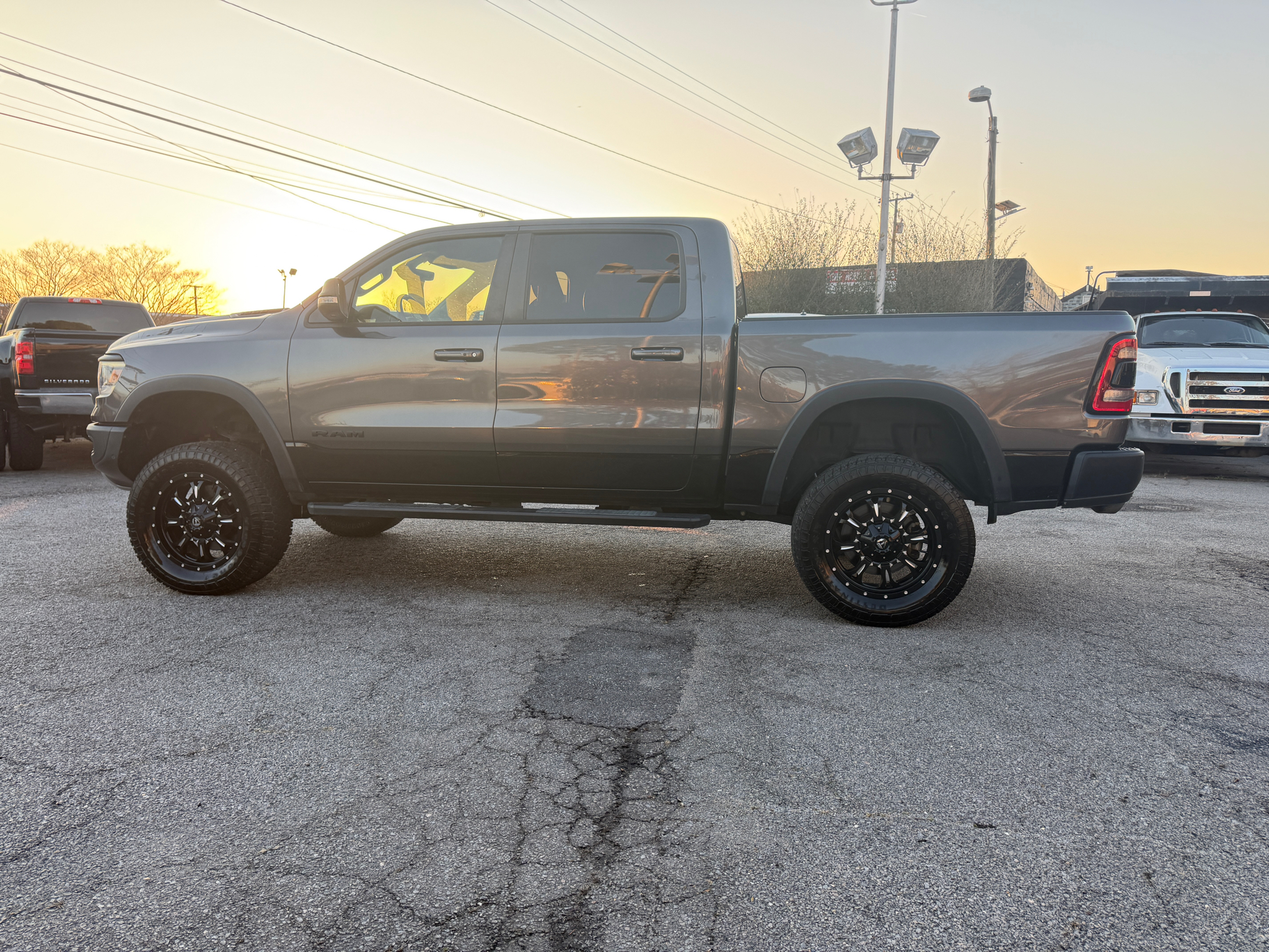 RAM 1500 Rebel 4x4 Crew Cab 5'7" Box 2020