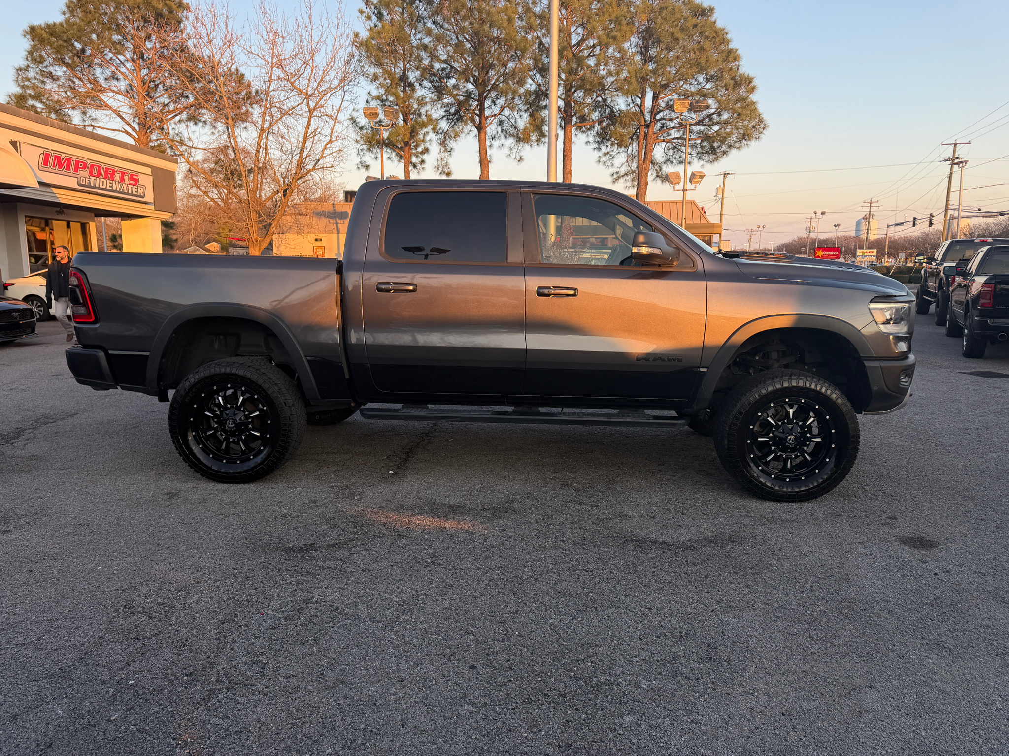 RAM 1500 Rebel 4x4 Crew Cab 5'7" Box 2020
