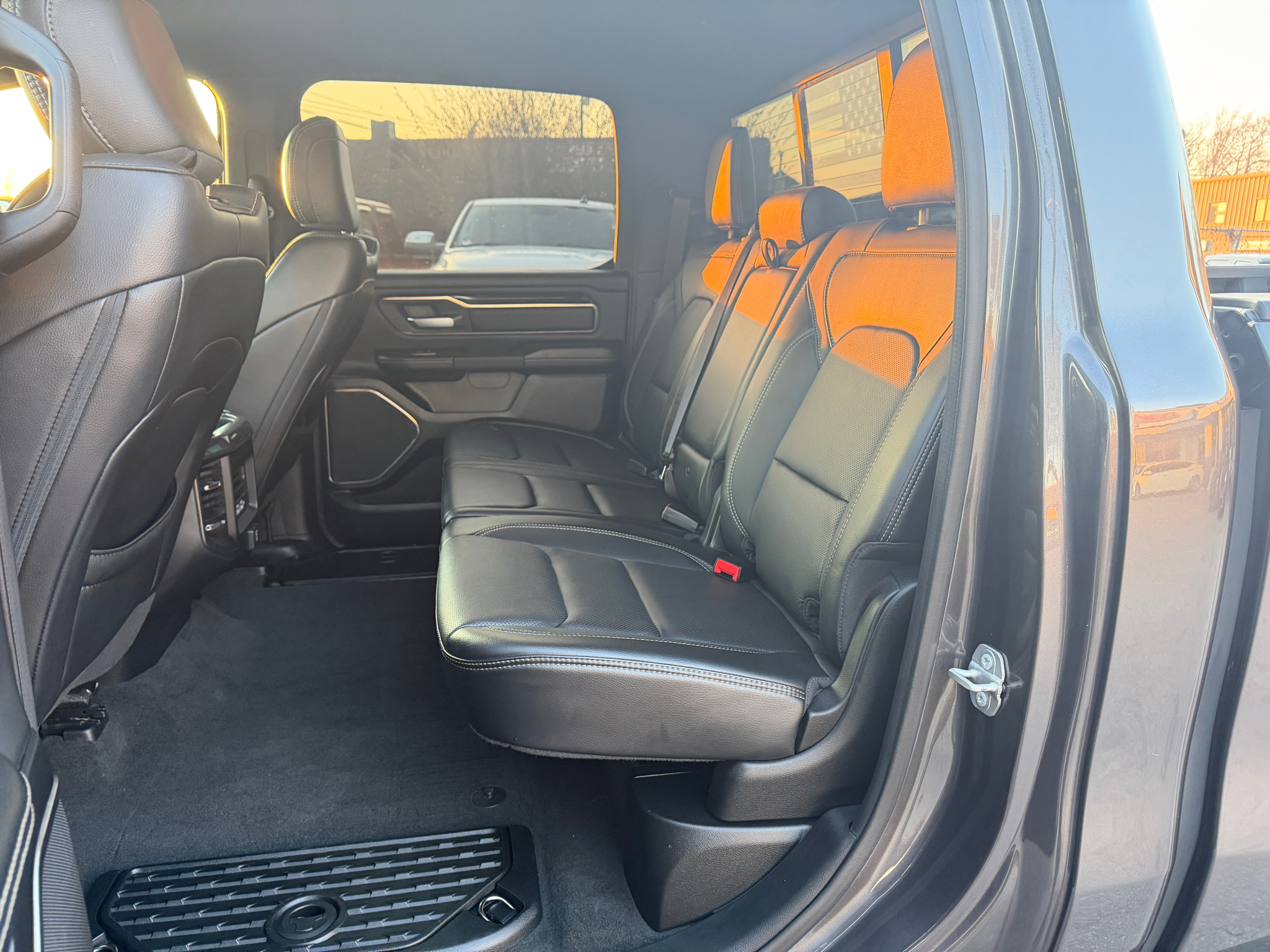 RAM 1500 Rebel 4x4 Crew Cab 5'7" Box 2020