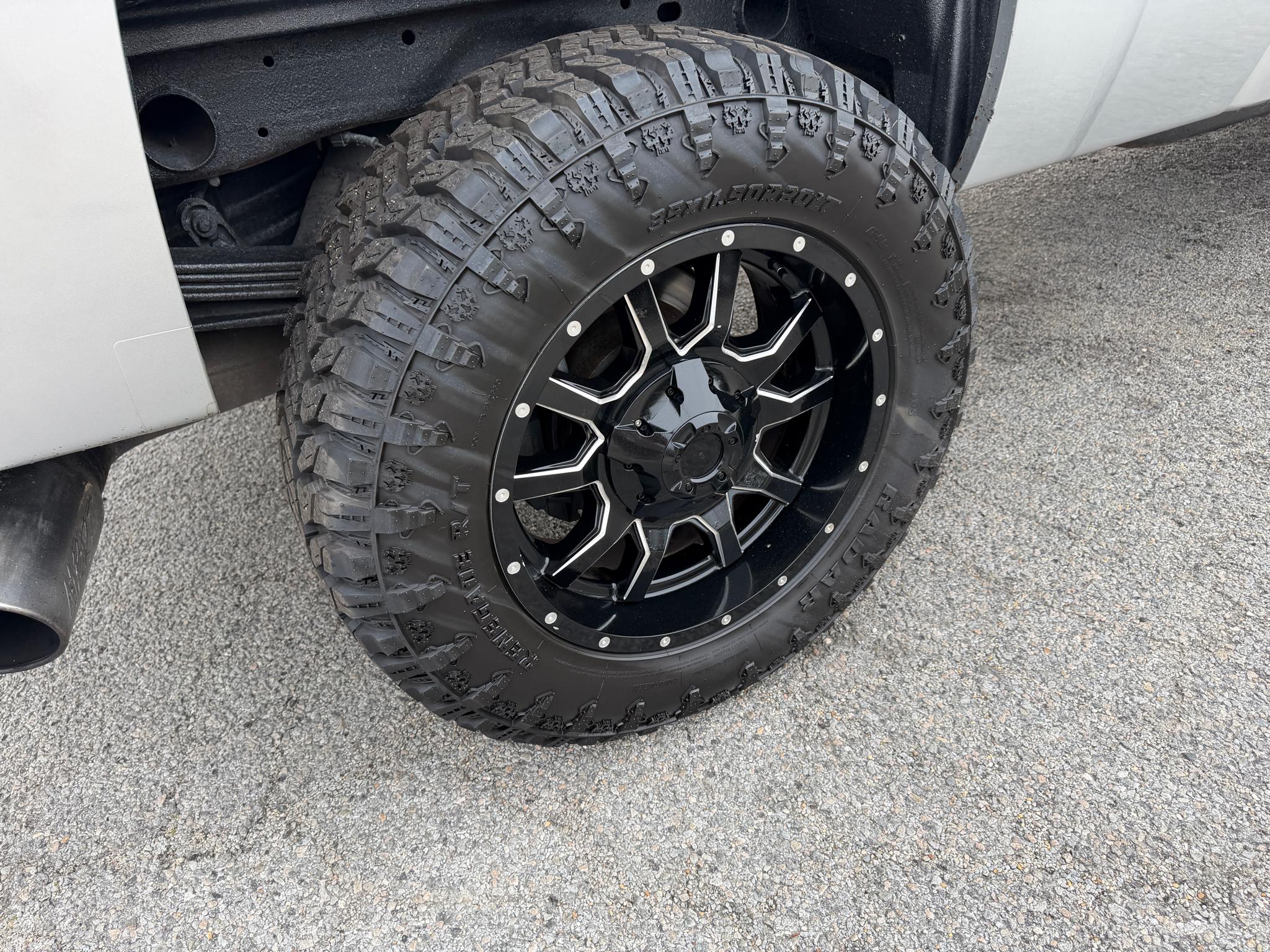 Chevrolet Silverado 2500HD 4WD Crew Cab 153.7" LTZ 2013