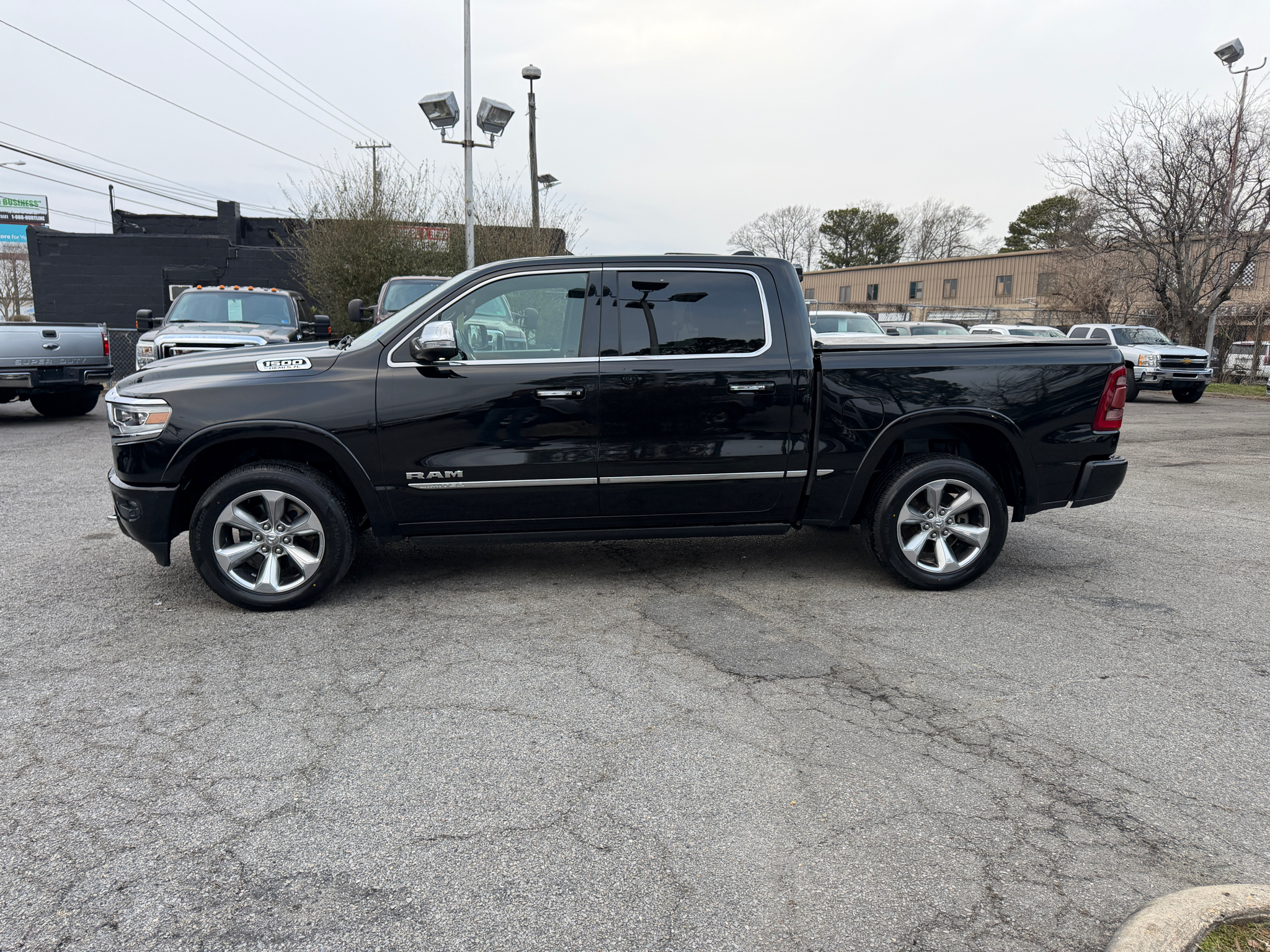 RAM 1500 Limited 4x4 Crew Cab 5'7" Box 2019