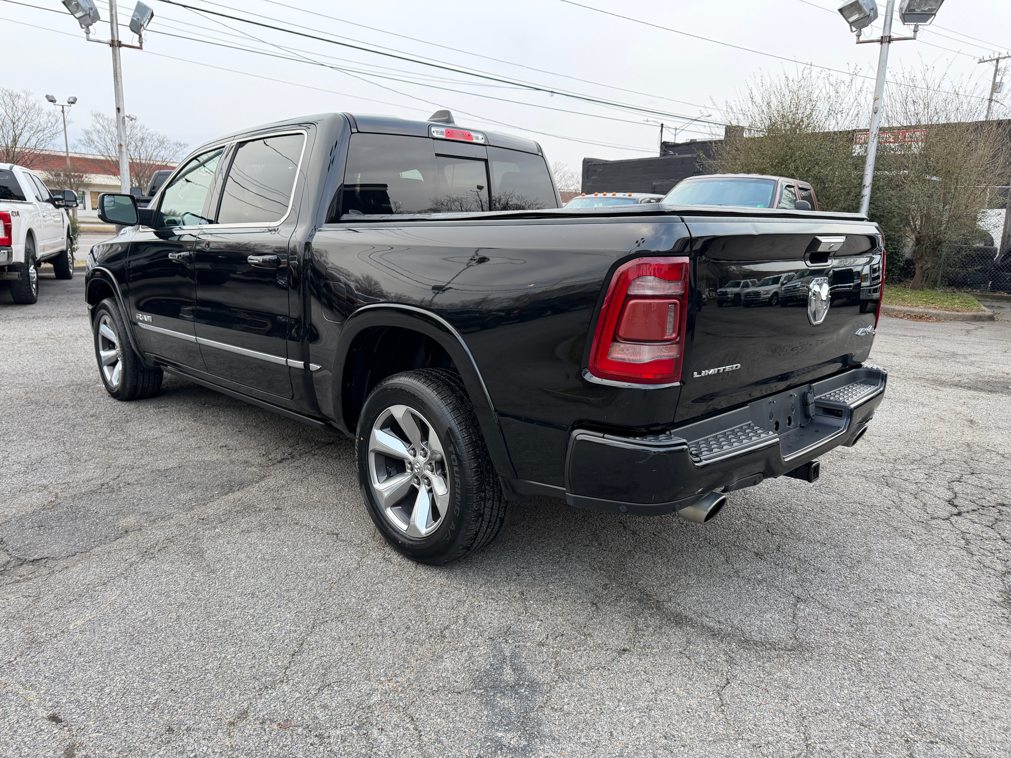 RAM 1500 Limited 4x4 Crew Cab 5'7" Box 2019