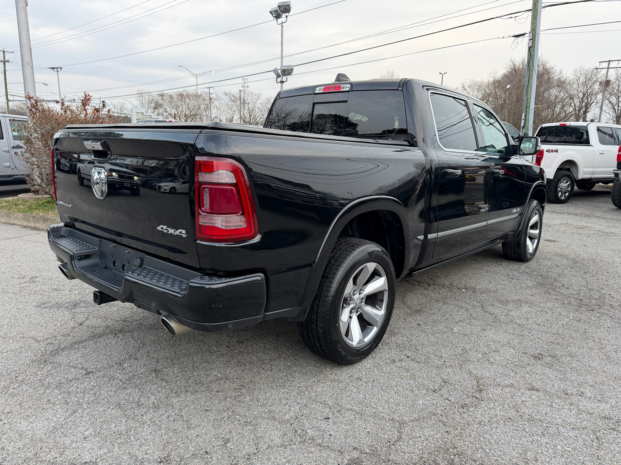 RAM 1500 Limited 4x4 Crew Cab 5'7" Box 2019