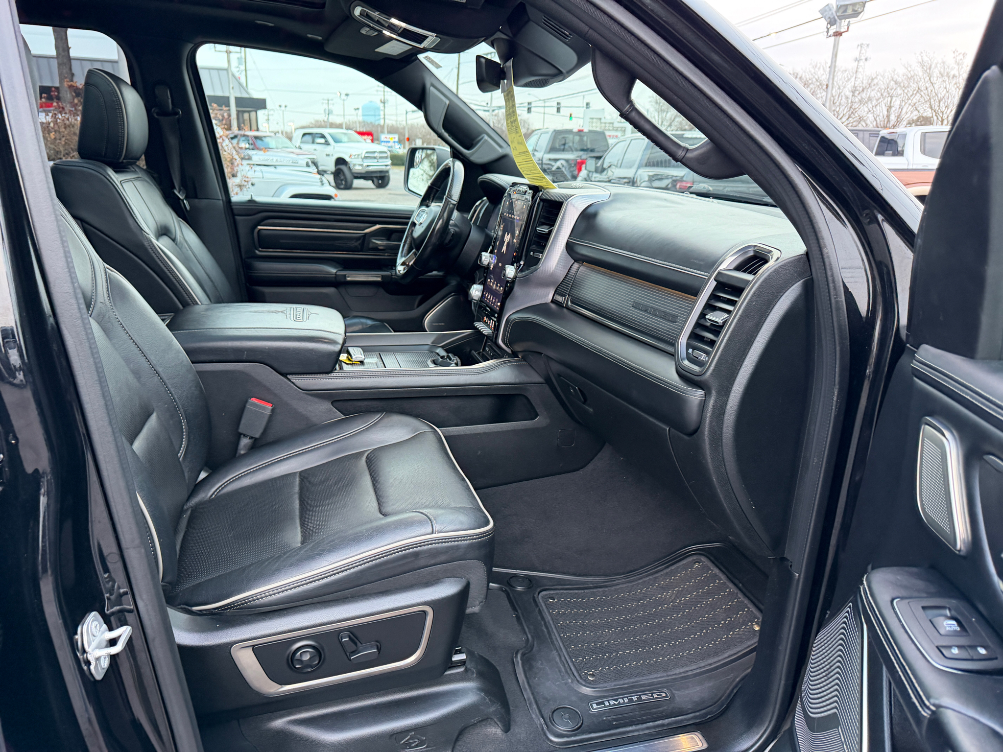 RAM 1500 Limited 4x4 Crew Cab 5'7" Box 2019