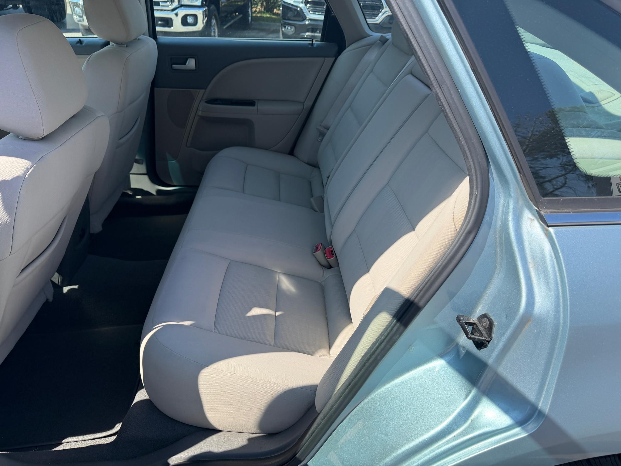 Mercury Sable 4dr Sdn FWD 2008