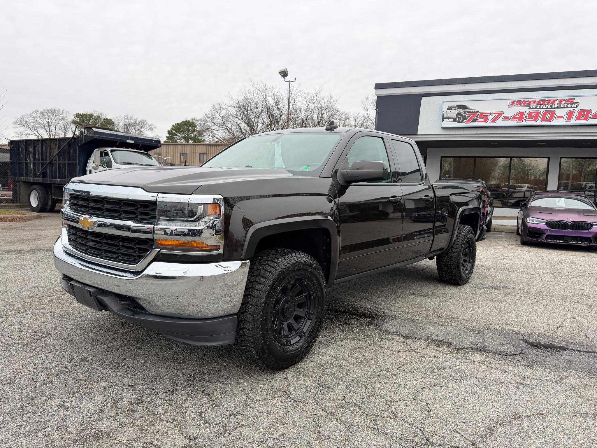 Chevrolet Silverado 1500 4WD Double Cab 143.5" LT w/1LT 2018