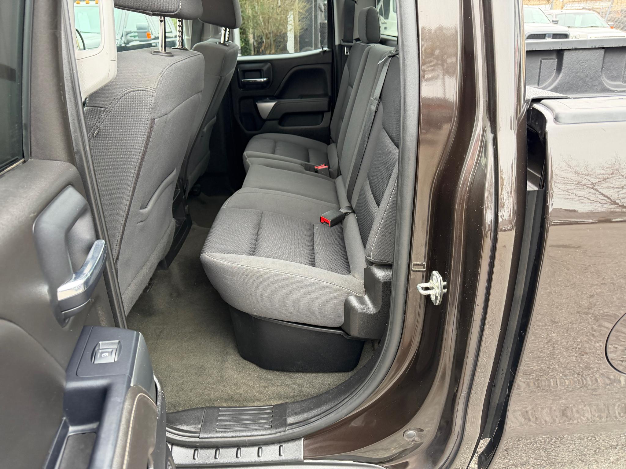 Chevrolet Silverado 1500 4WD Double Cab 143.5" LT w/1LT 2018