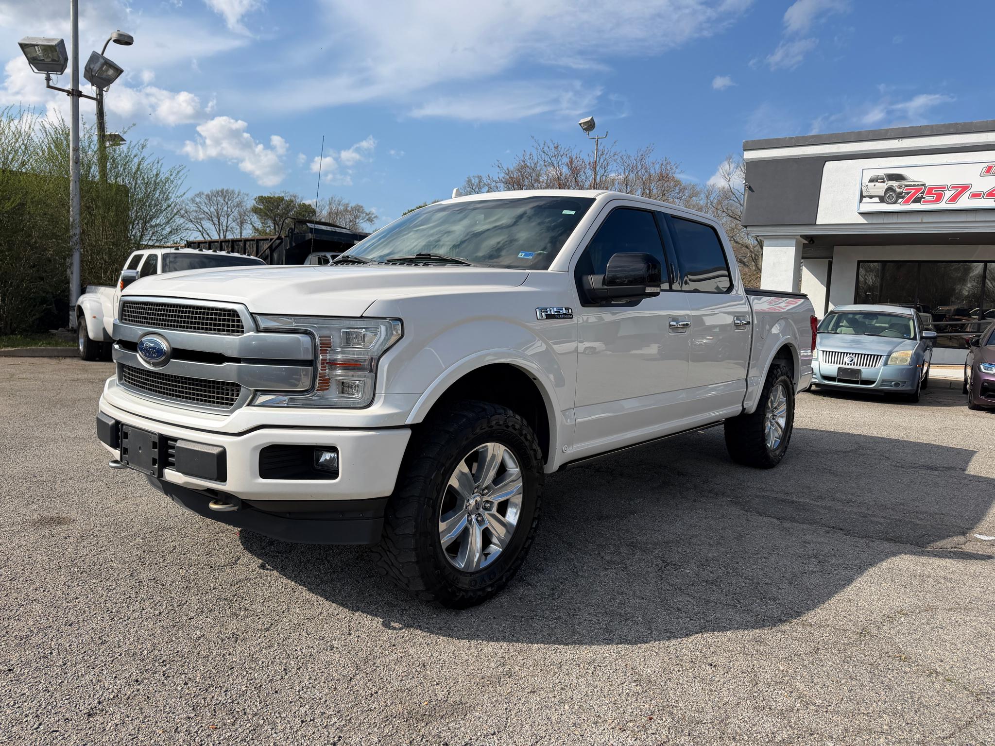 2018 Ford F-150 Platinum 4WD SuperCrew 5.5' Box
