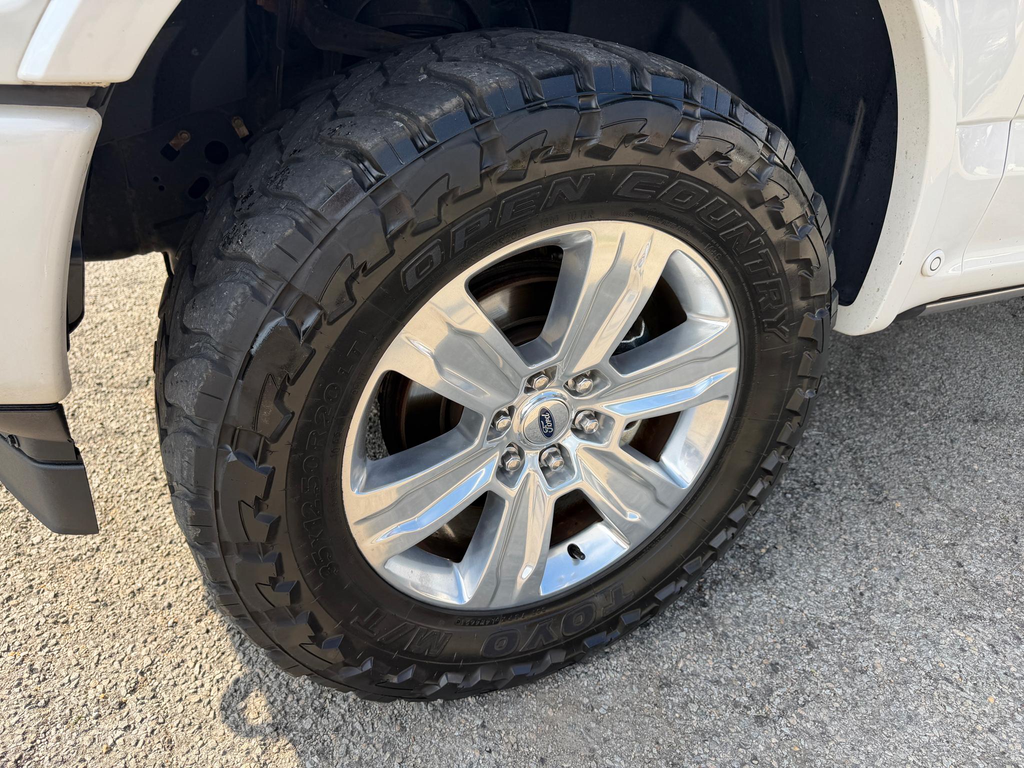 Ford F-150 Platinum 4WD SuperCrew 5.5' Box 2018