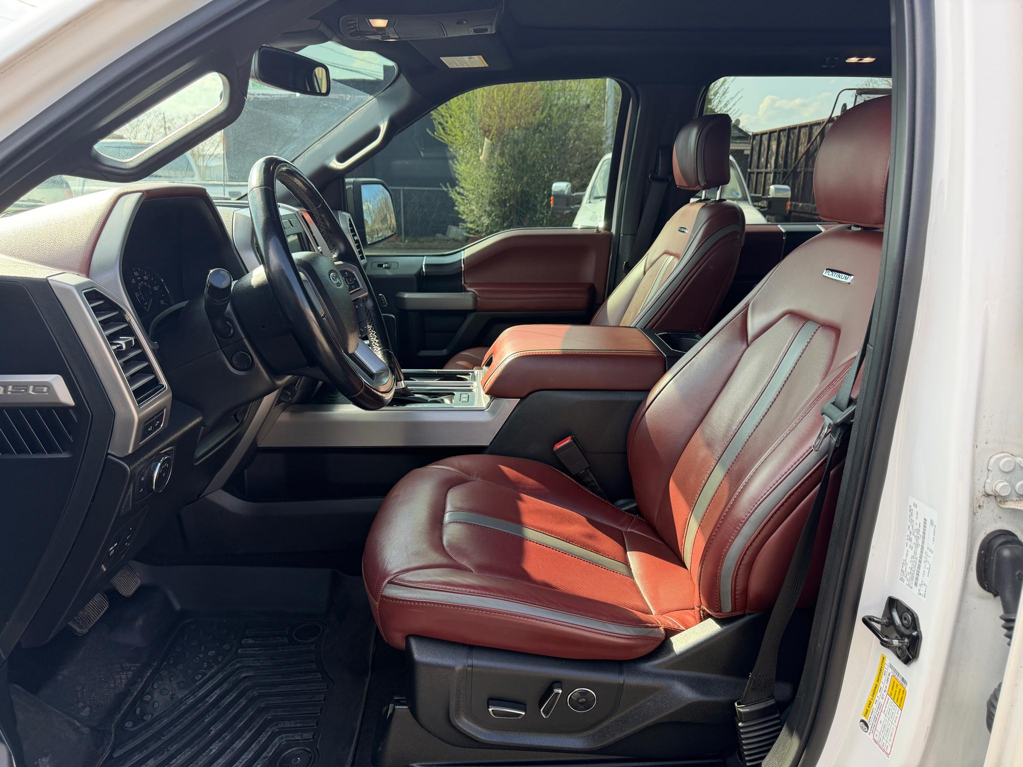 Ford F-150 Platinum 4WD SuperCrew 5.5' Box 2018