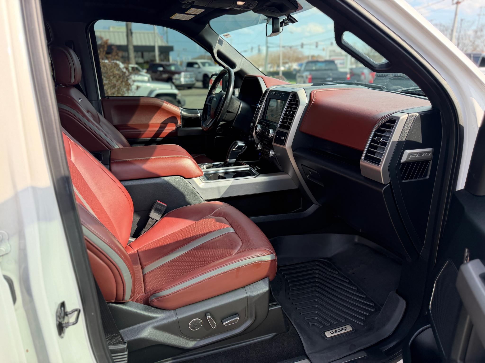 Ford F-150 Platinum 4WD SuperCrew 5.5' Box 2018