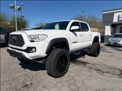 2020 Toyota Tacoma 4WD 