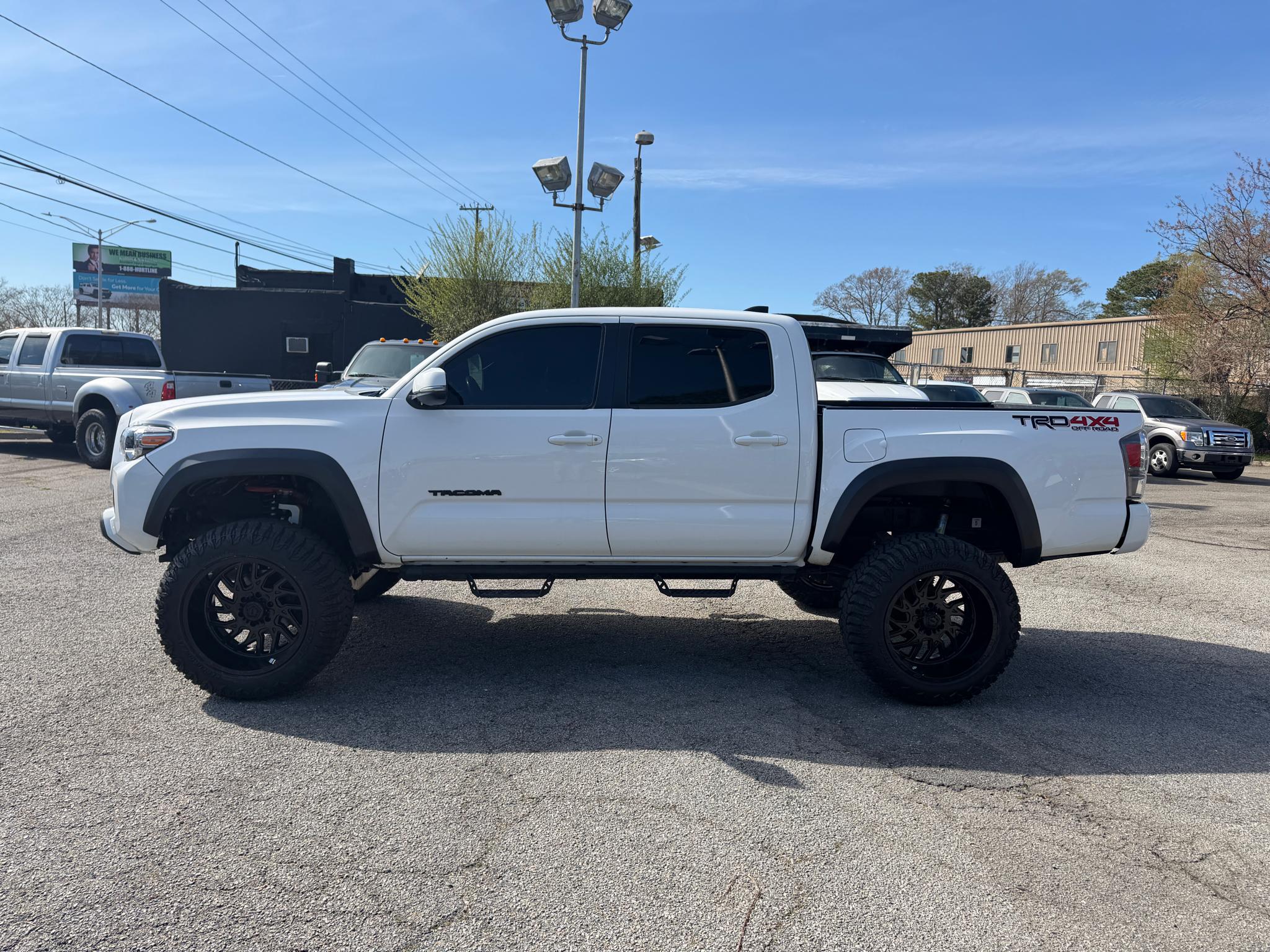 Toyota Tacoma 4WD TRD Off Road Double Cab 5' Bed V6 AT (Natl) 2020