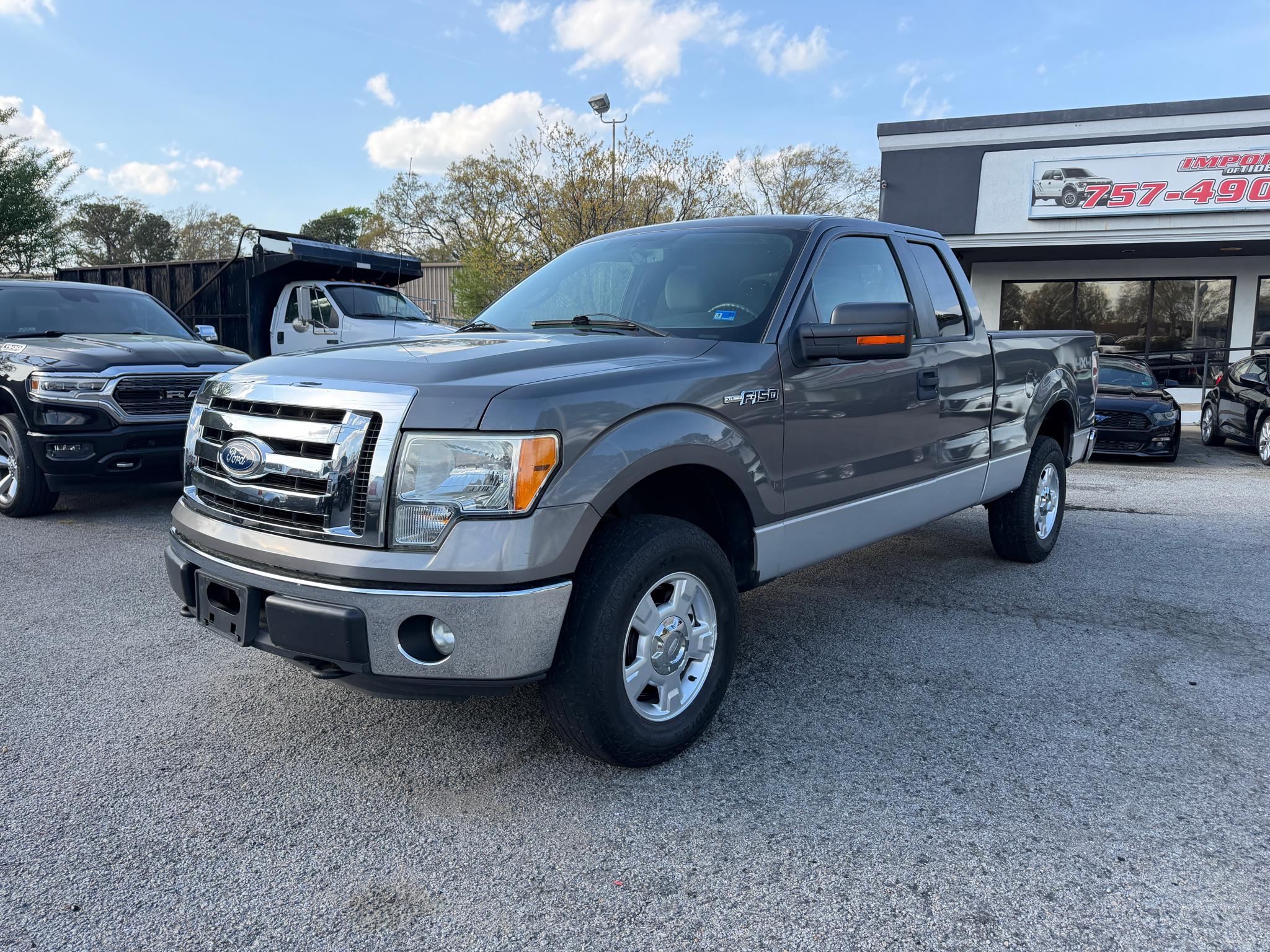 2011 Ford F-150 4WD SuperCab 145" XLT