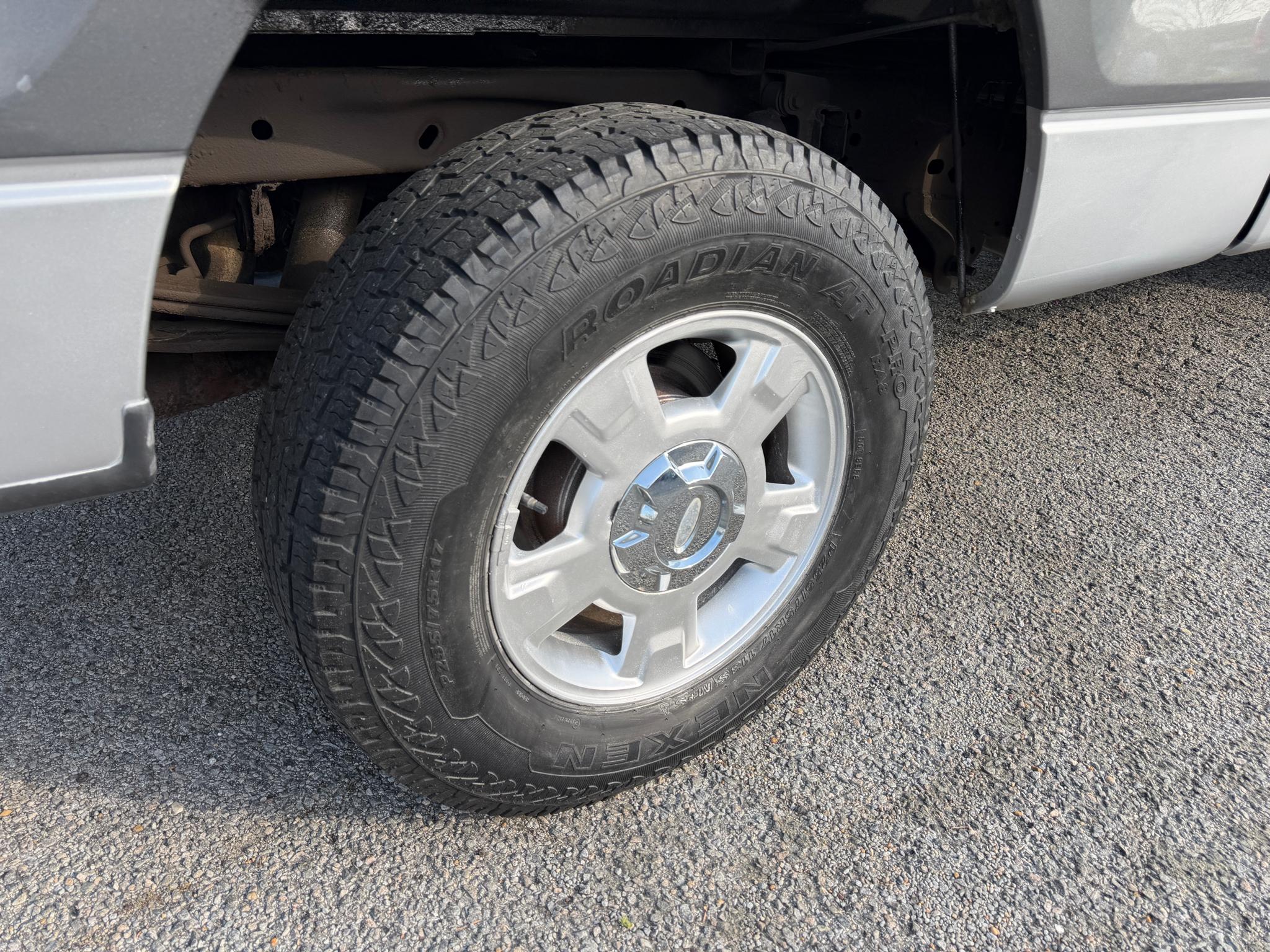 Ford F-150 4WD SuperCab 145" XLT 2011