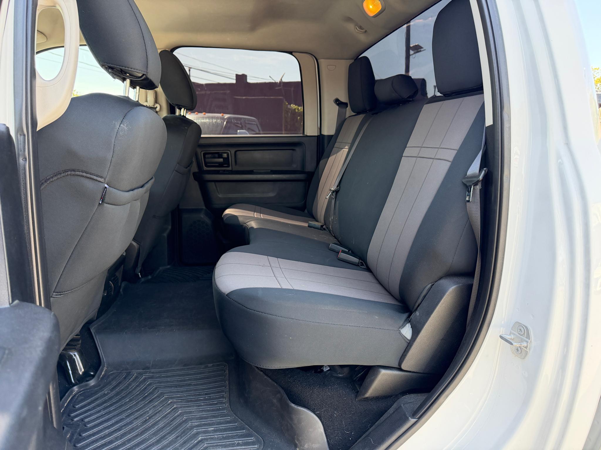 RAM 2500 Tradesman 4x4 Crew Cab 6'4" Box 2018