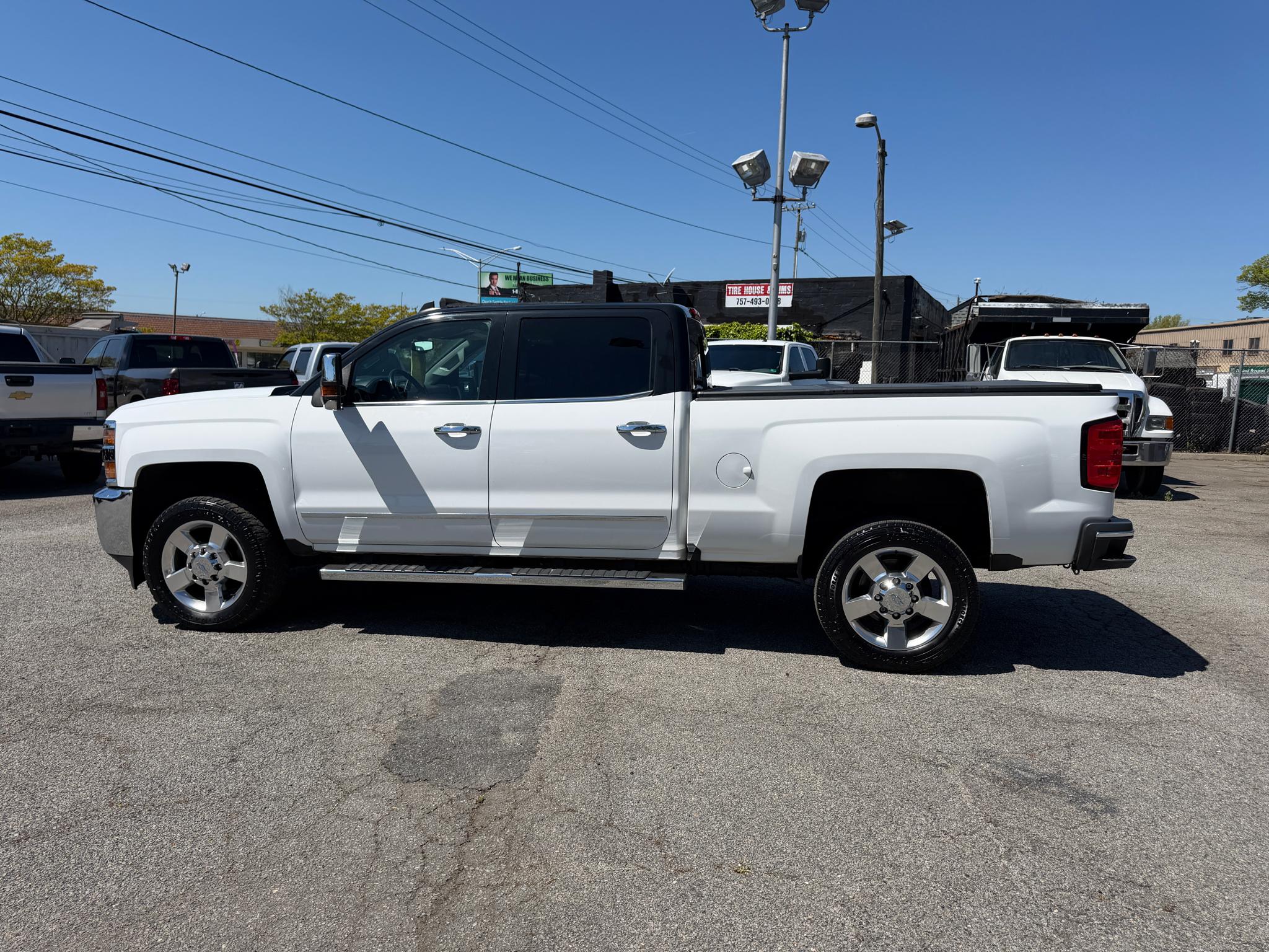 Chevrolet Silverado 2500HD 4WD Crew Cab 153.7" LTZ 2019