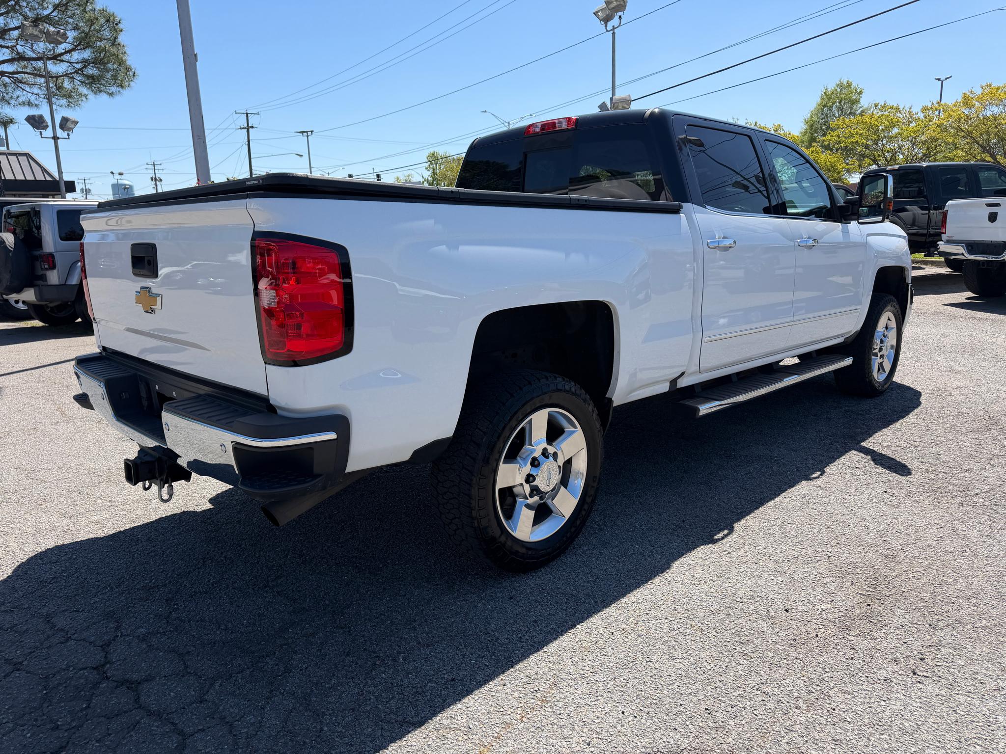 Chevrolet Silverado 2500HD 4WD Crew Cab 153.7" LTZ 2019