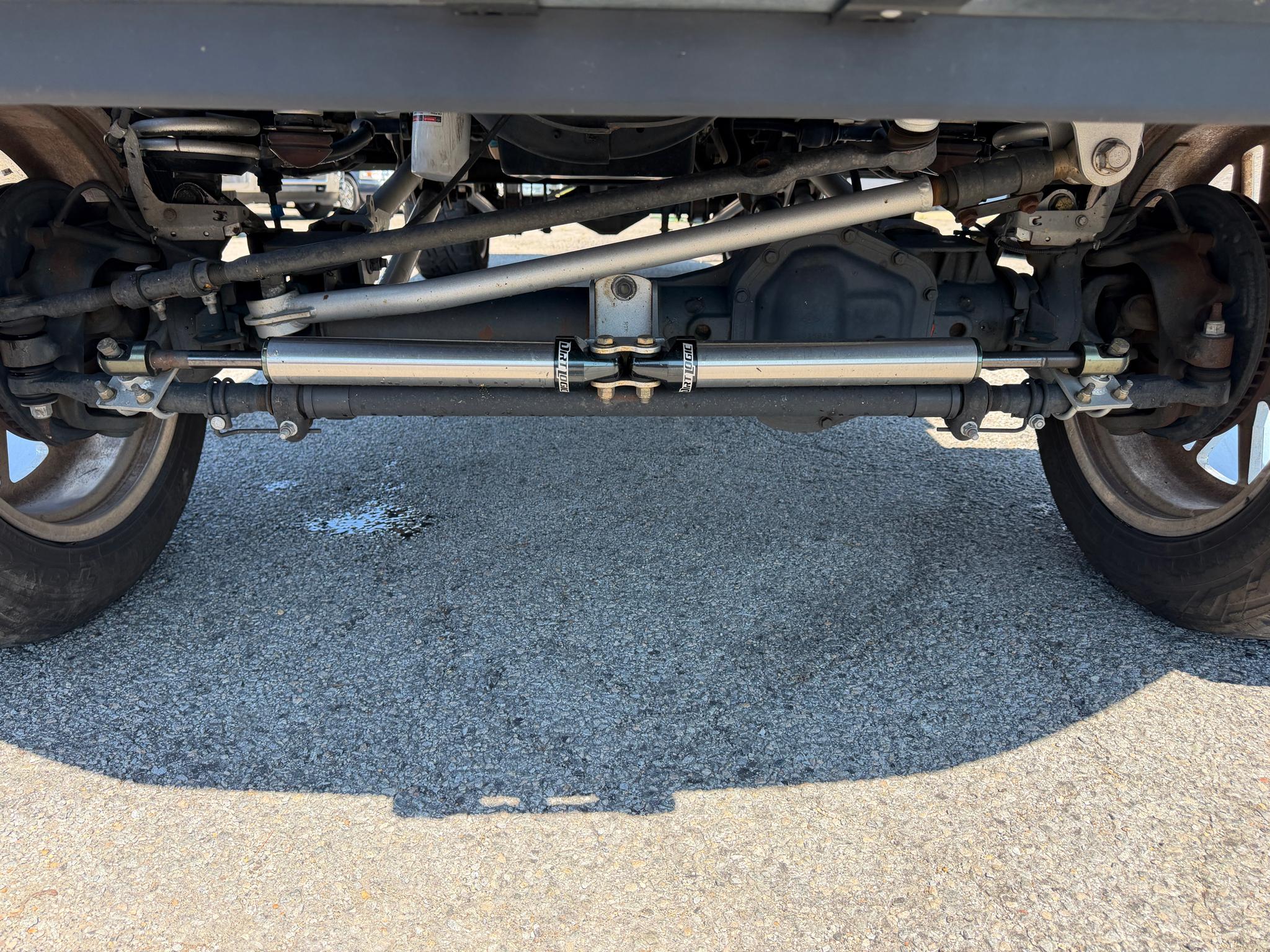 Ford Super Duty F-350 SRW Lariat 4WD Crew Cab 8' Box 2022