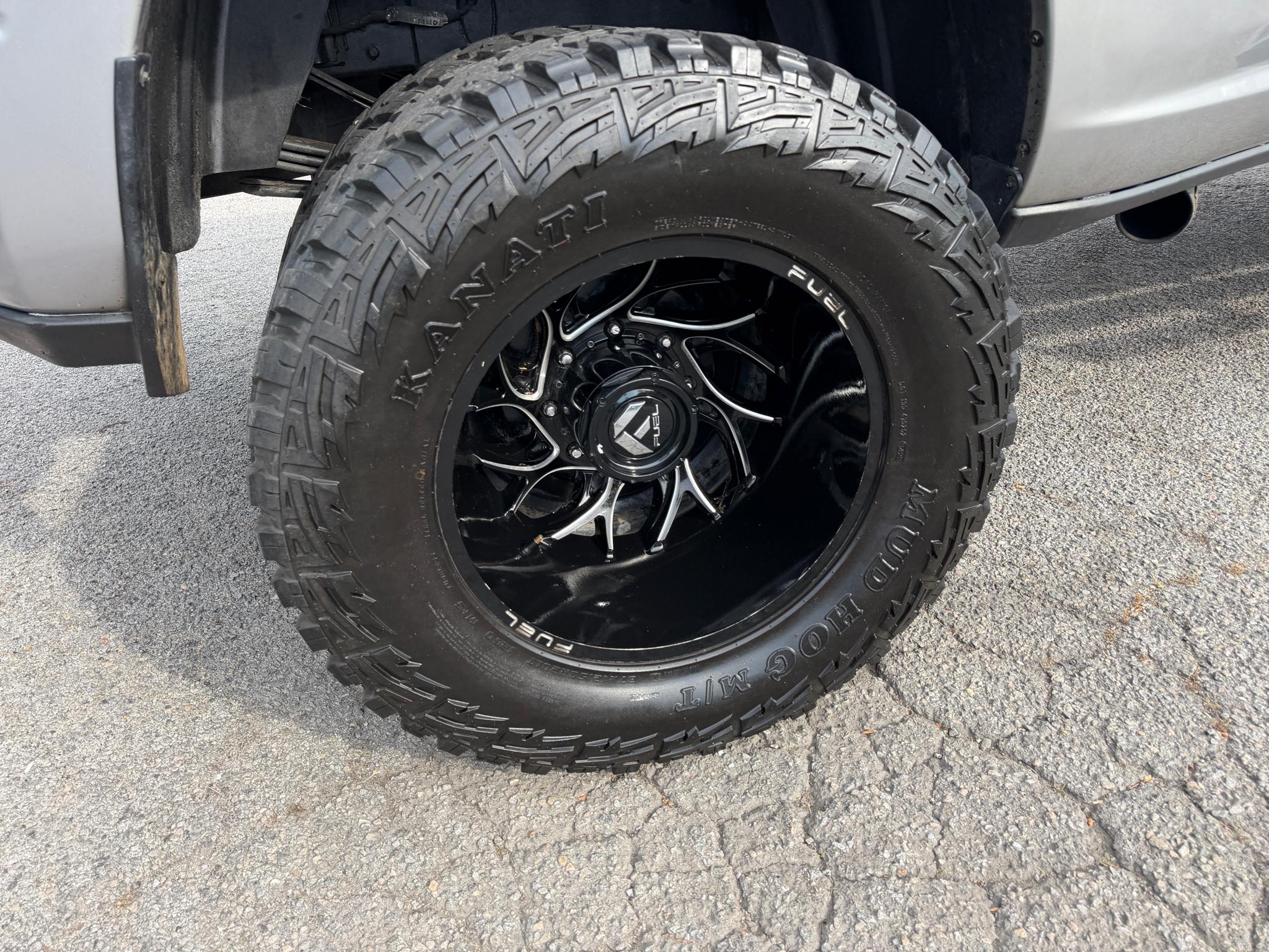 RAM 3500 Tradesman 4x4 Crew Cab 8' Box 2021